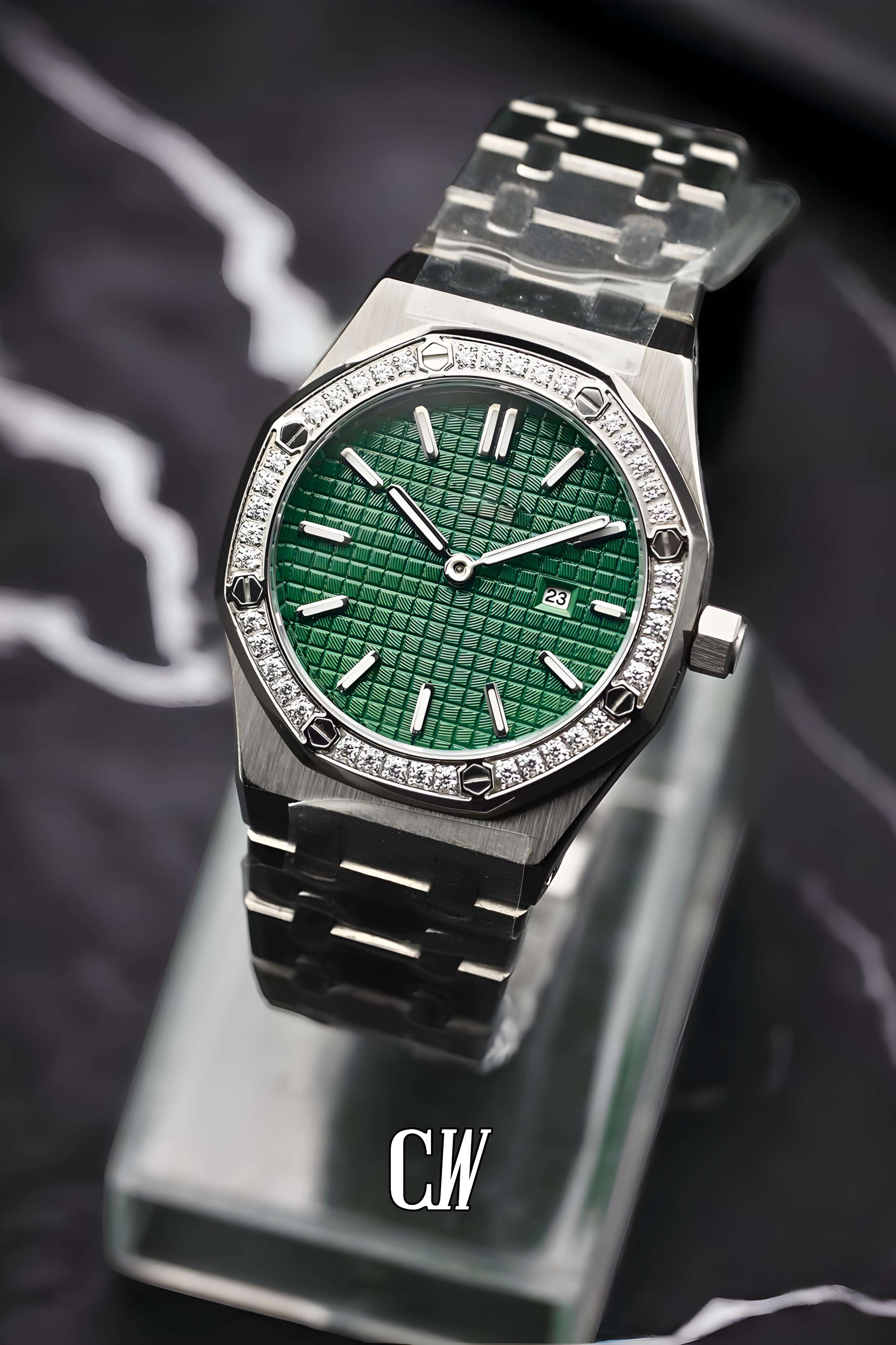Ladies mod Royal Seikoak watch iced 'green'