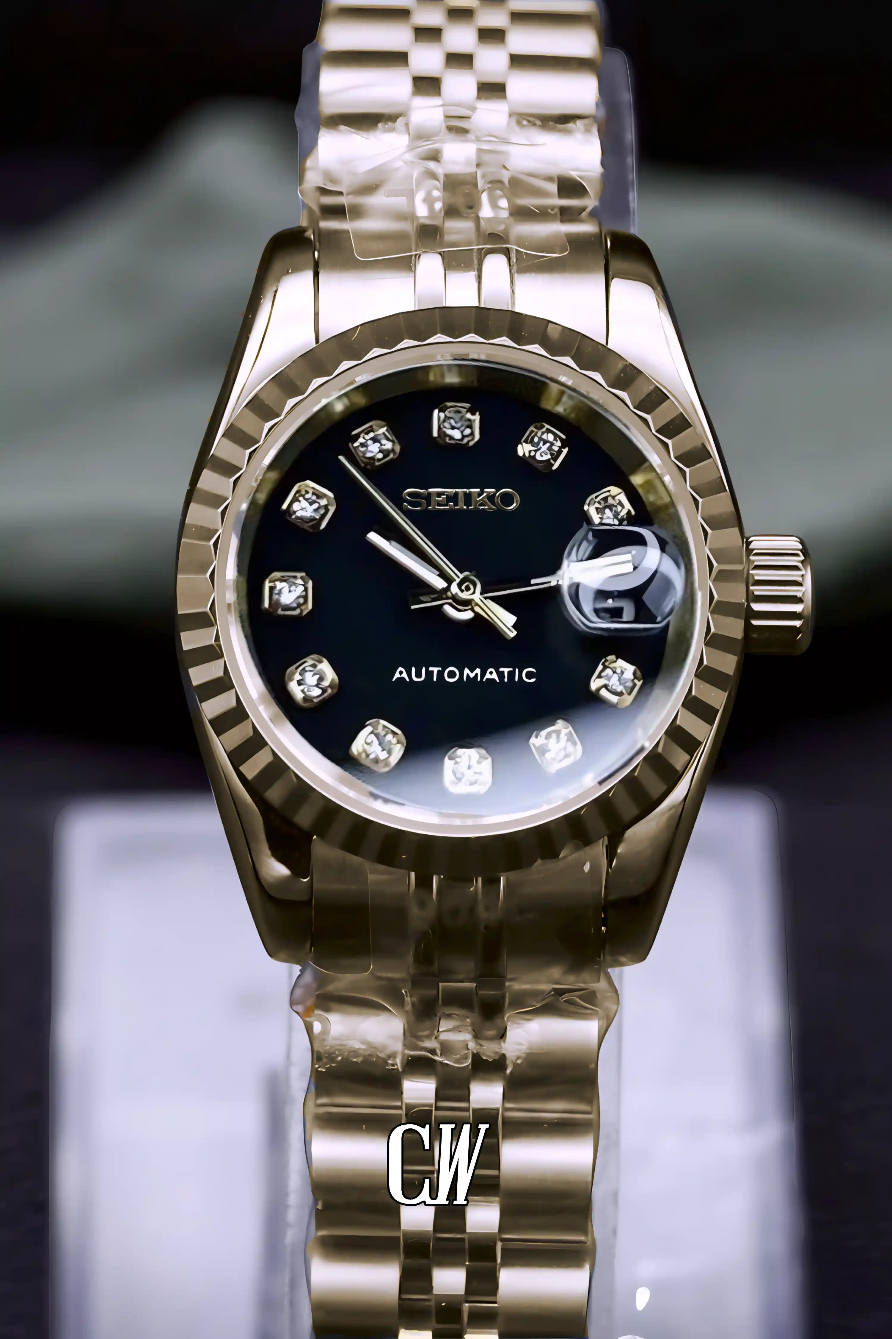 Ladies Seikojust mod watch 26mm gold black - Circa Watch Labs