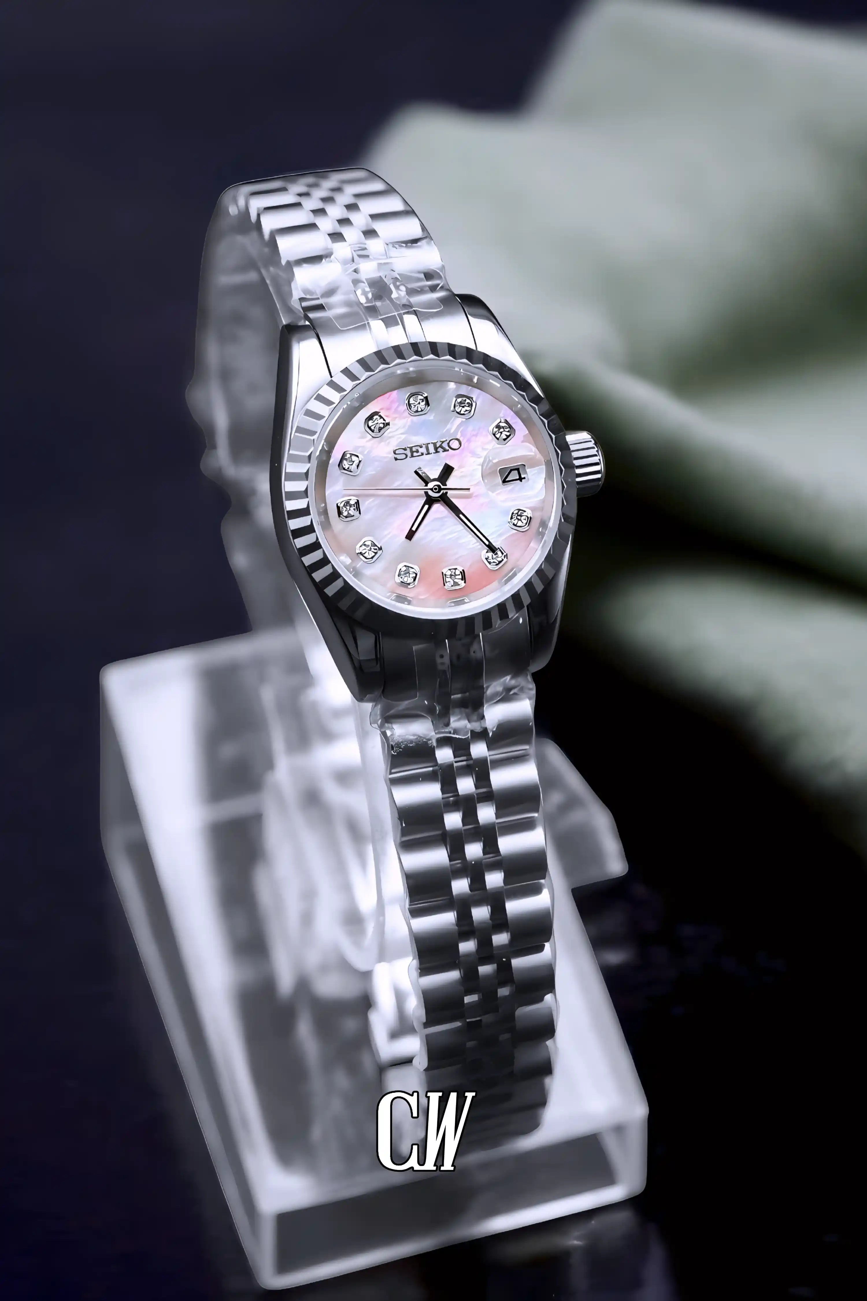 Ladies Seikojust mod watch 26mm silver MOP - Circa Watch Labs
