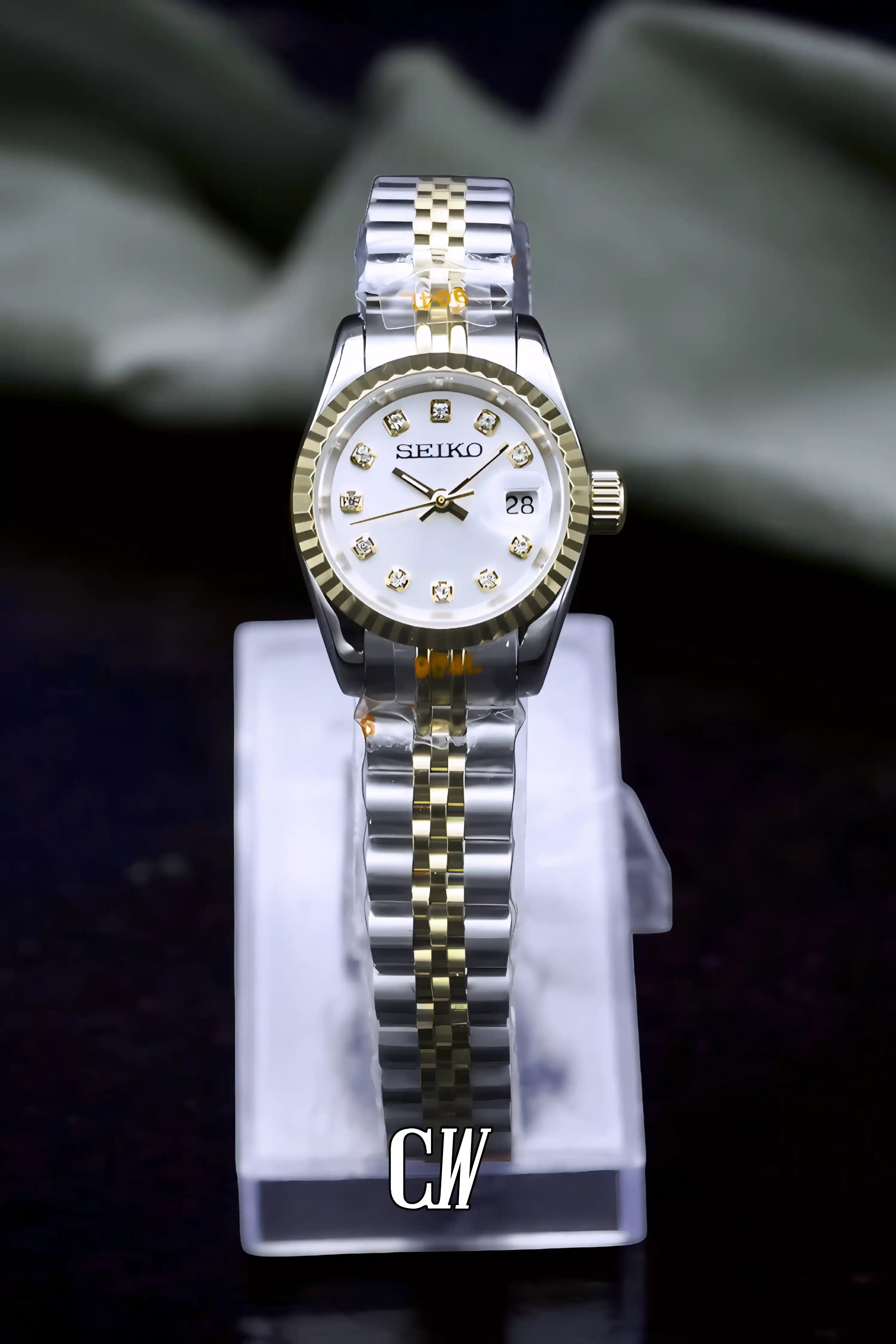Ladies Seikojust mod watch 26mm two tone gold - Circa Watch Labs