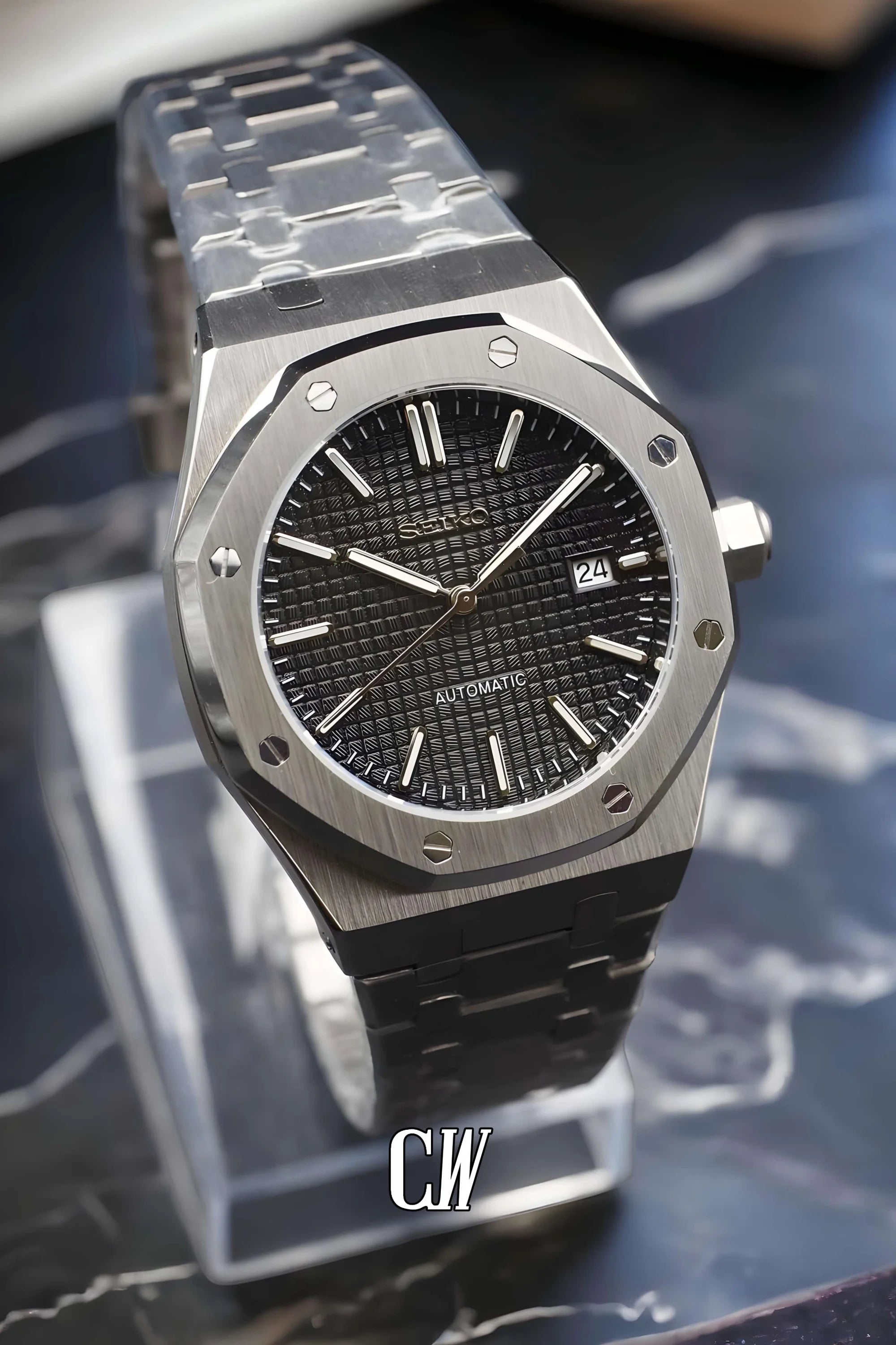 Mod Royal Seikoak watch 'black' - Circa Watch Labs seiko mod