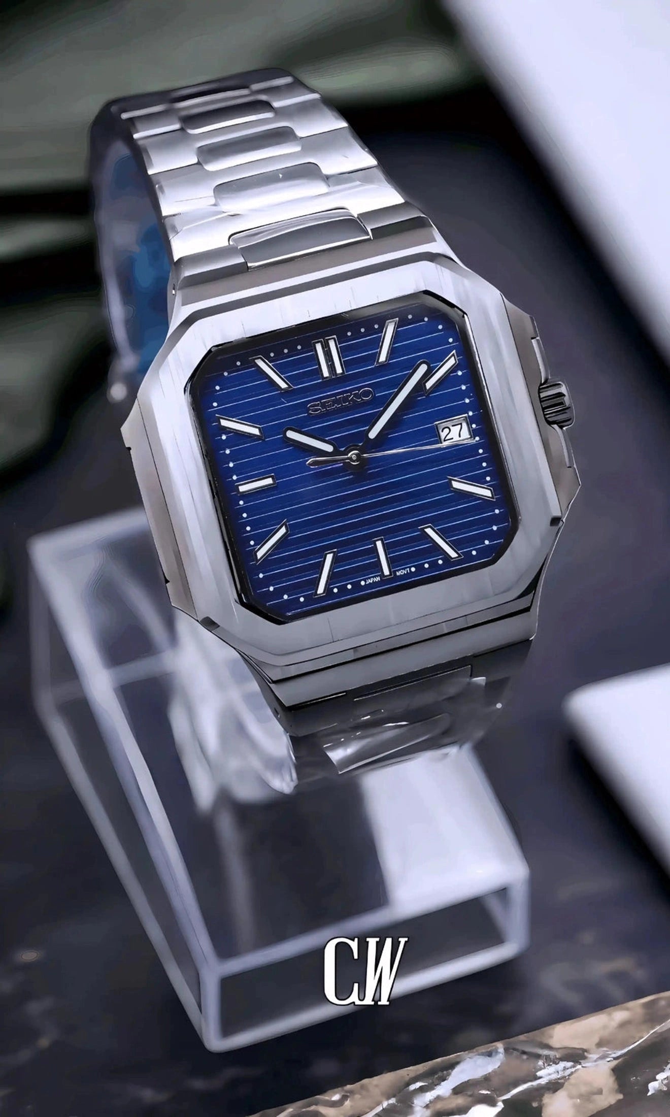 Seikocubitus mod watch blue - Circa Watch Labs