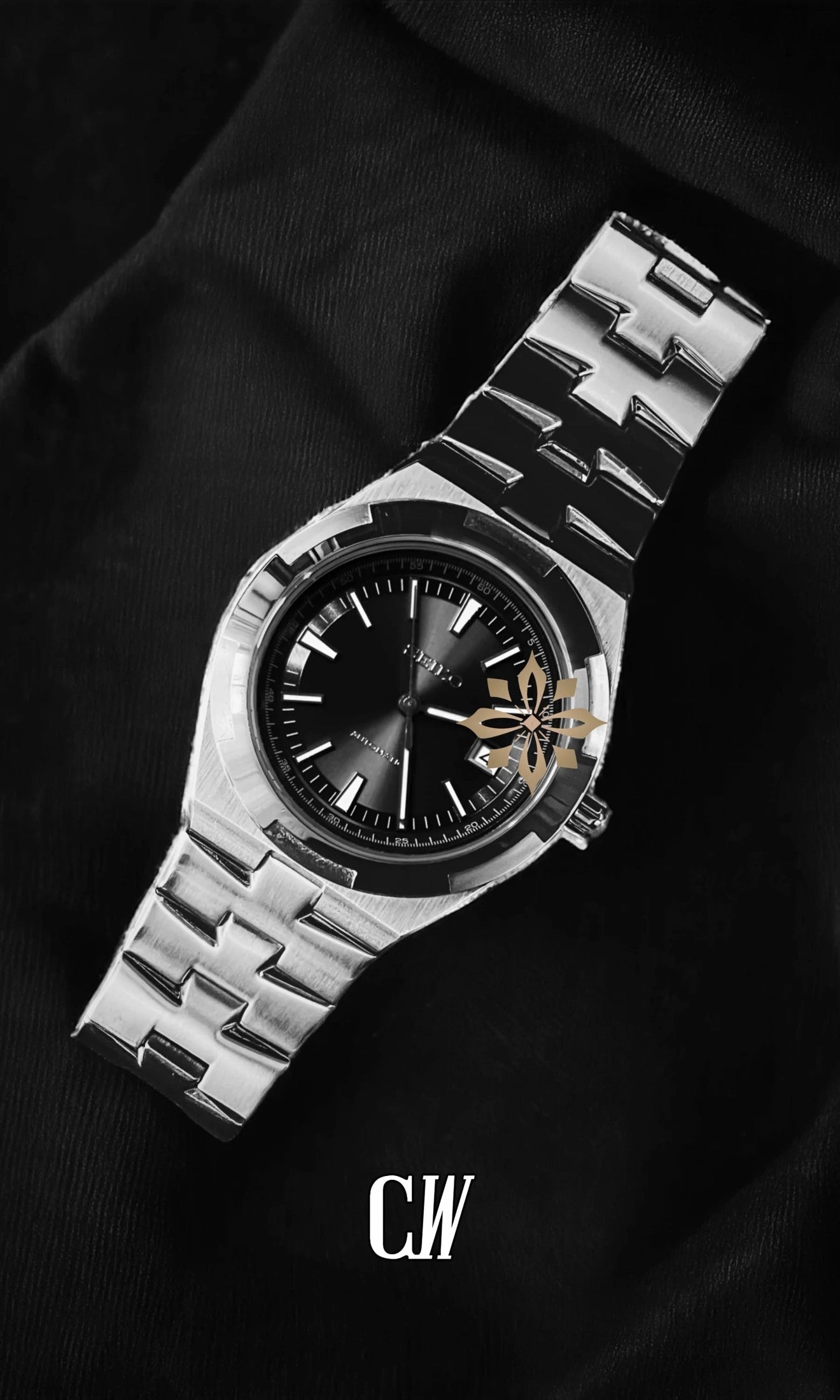 Seikoverseas mod homage automatic watch - Circa Watch Labs