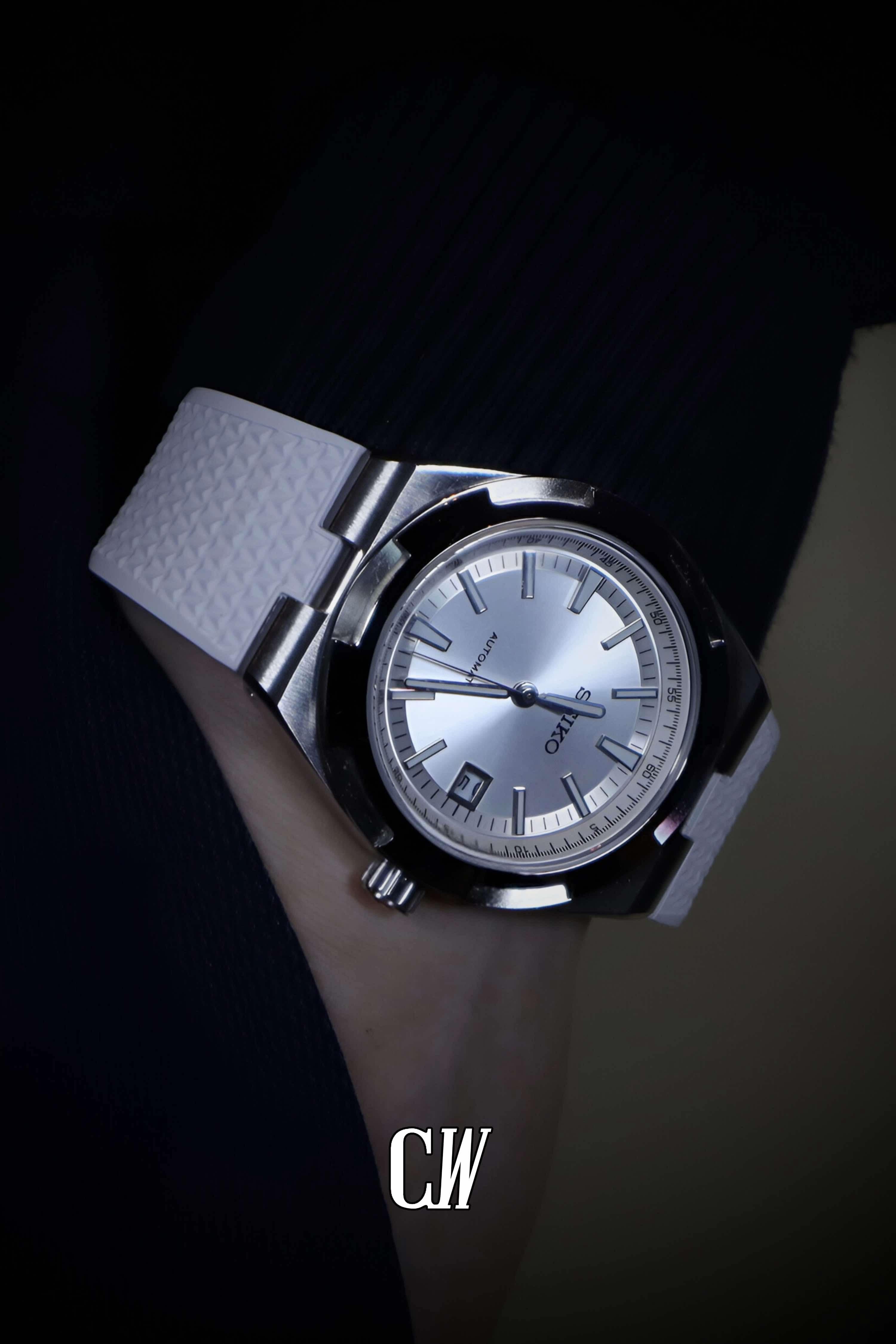 Seikoverseas mod homage white automatic watch - Circa Watch Labs