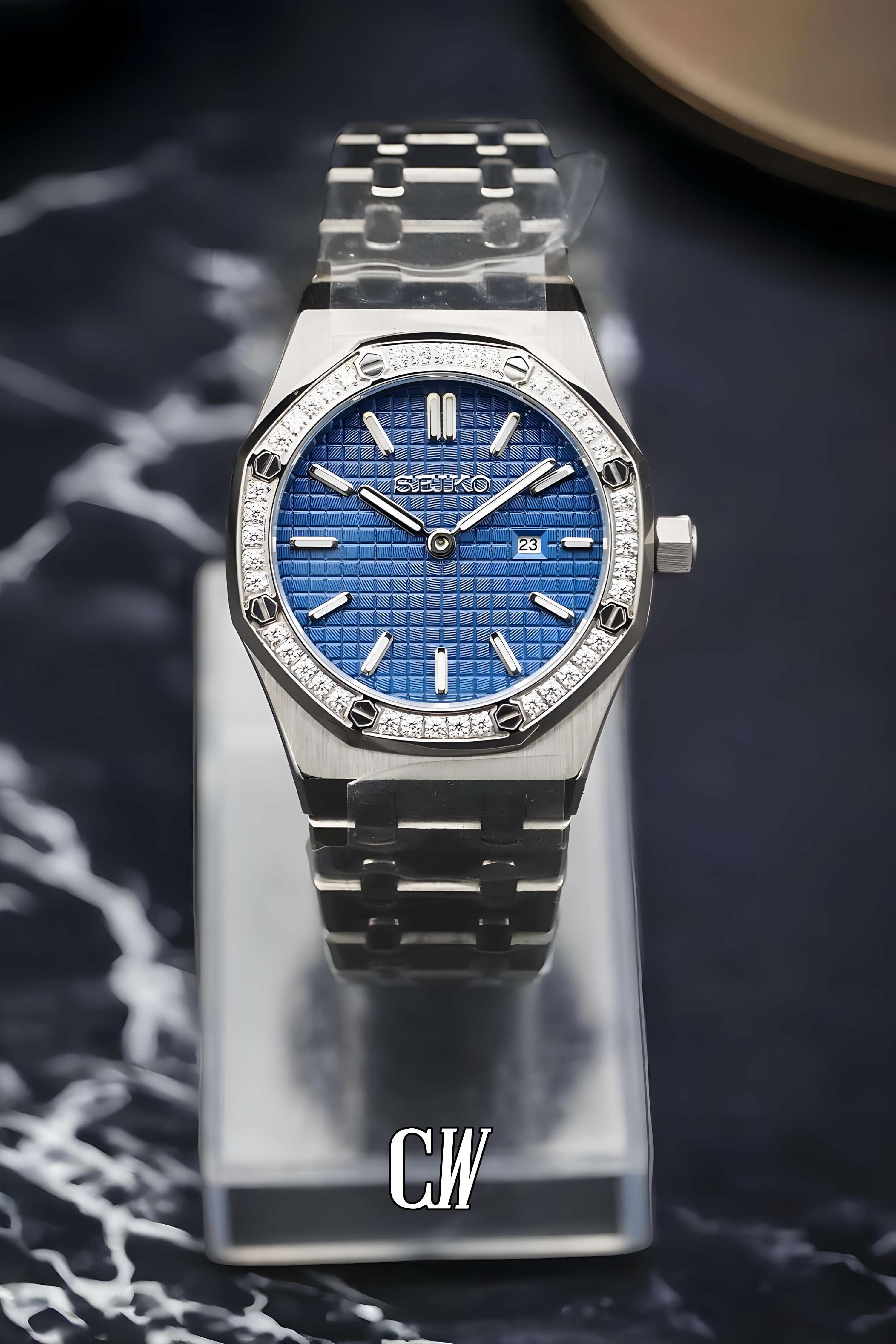 Ladies Mod Royal Seikoak watch 'Blue' - Circa Watch Labs