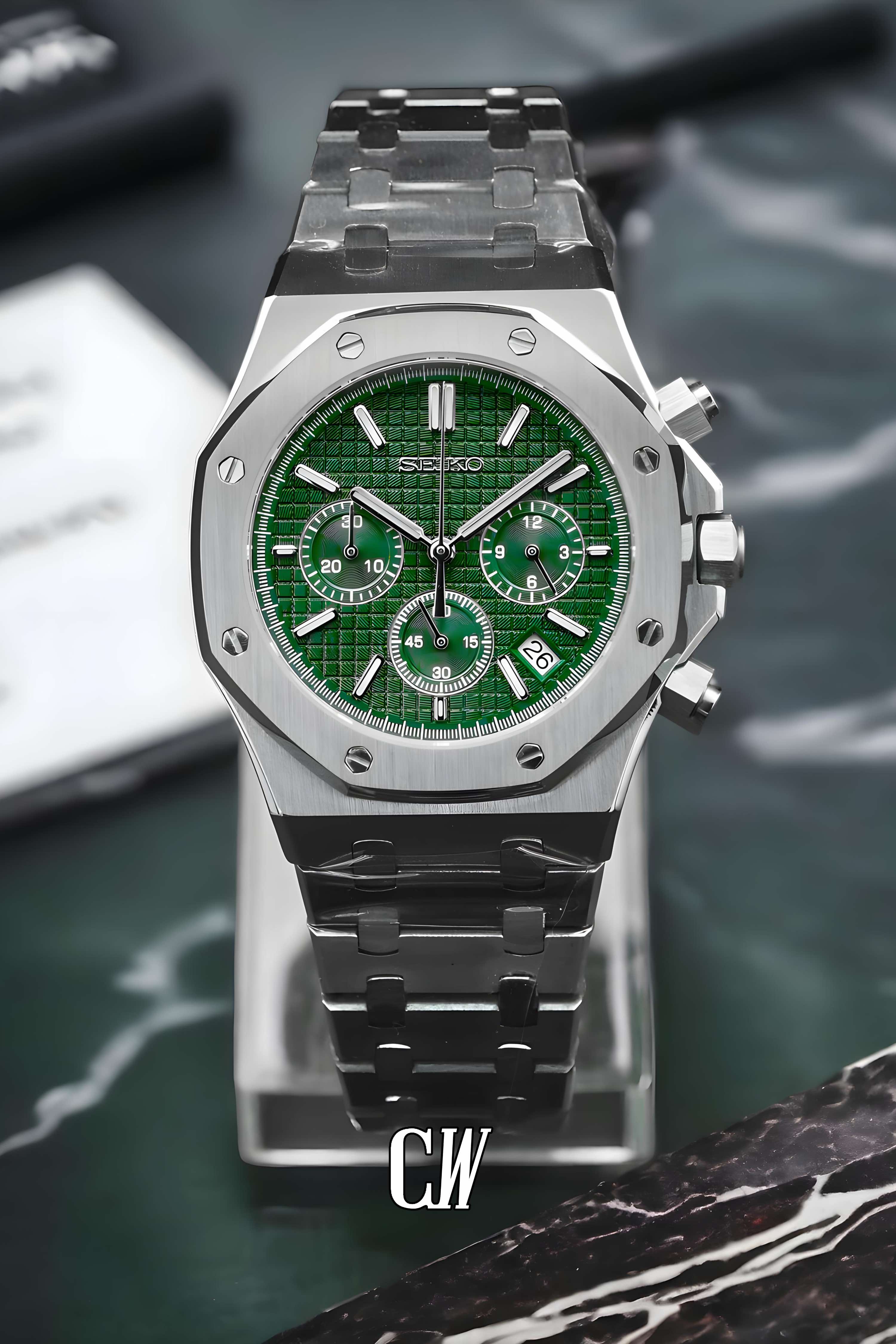 Mod Royal Seikoak chronograph green watch - Circa Watch Labs