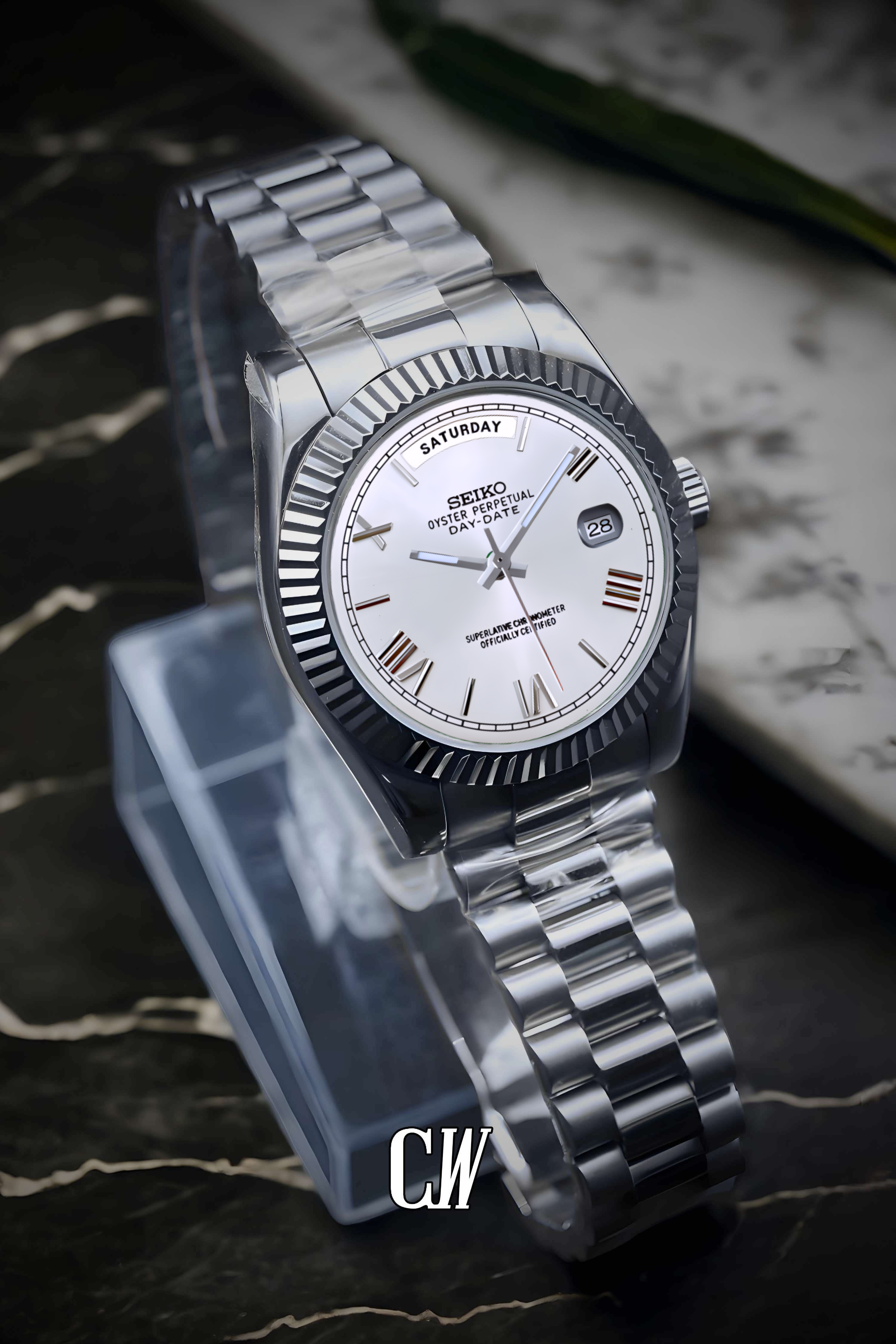 Seikojust mod daydate white roman numeral automatic watch