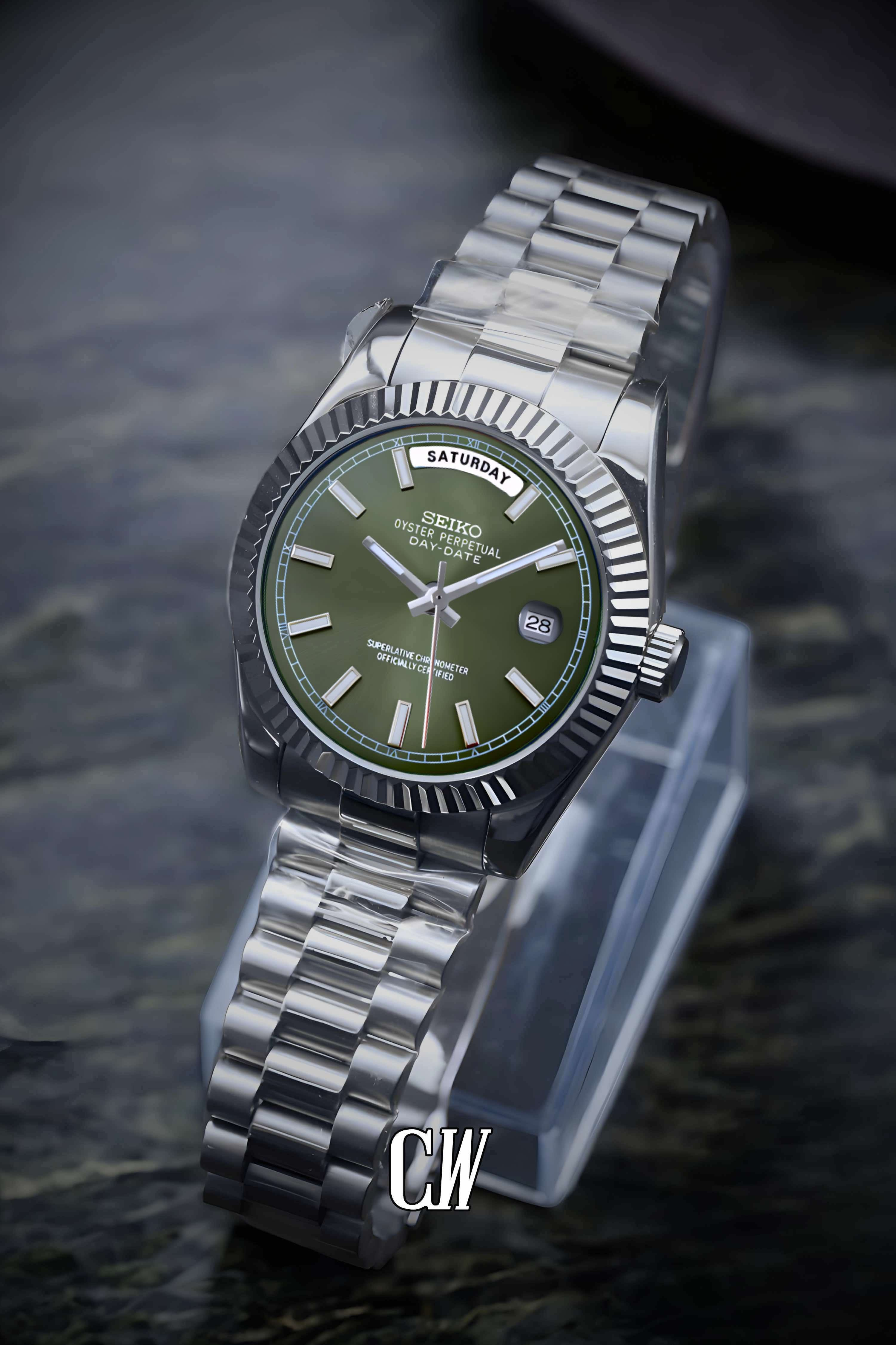 Seikojust mod daydate olive green automatic watch