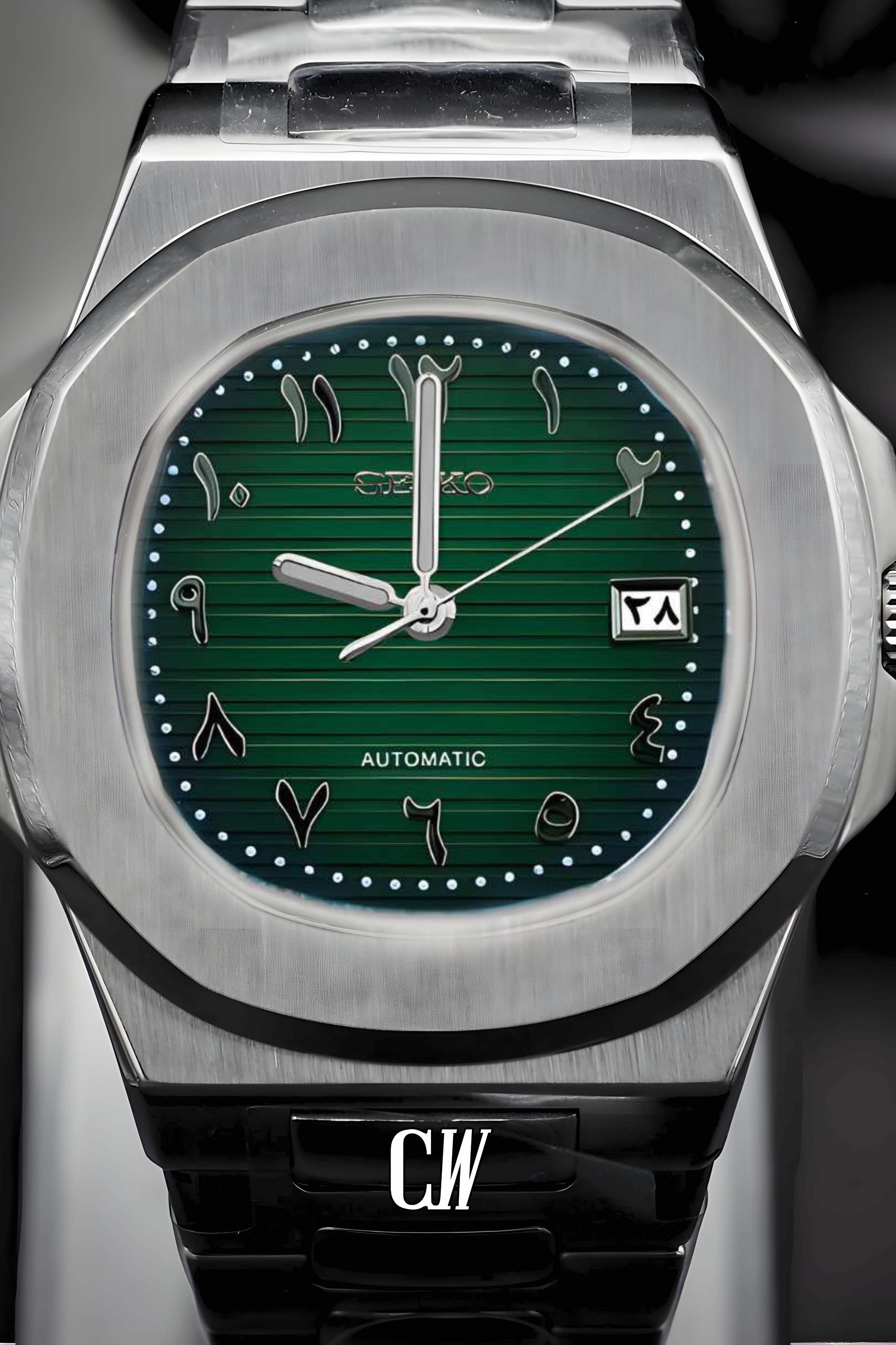 Seikonautilus mod watch arabic green