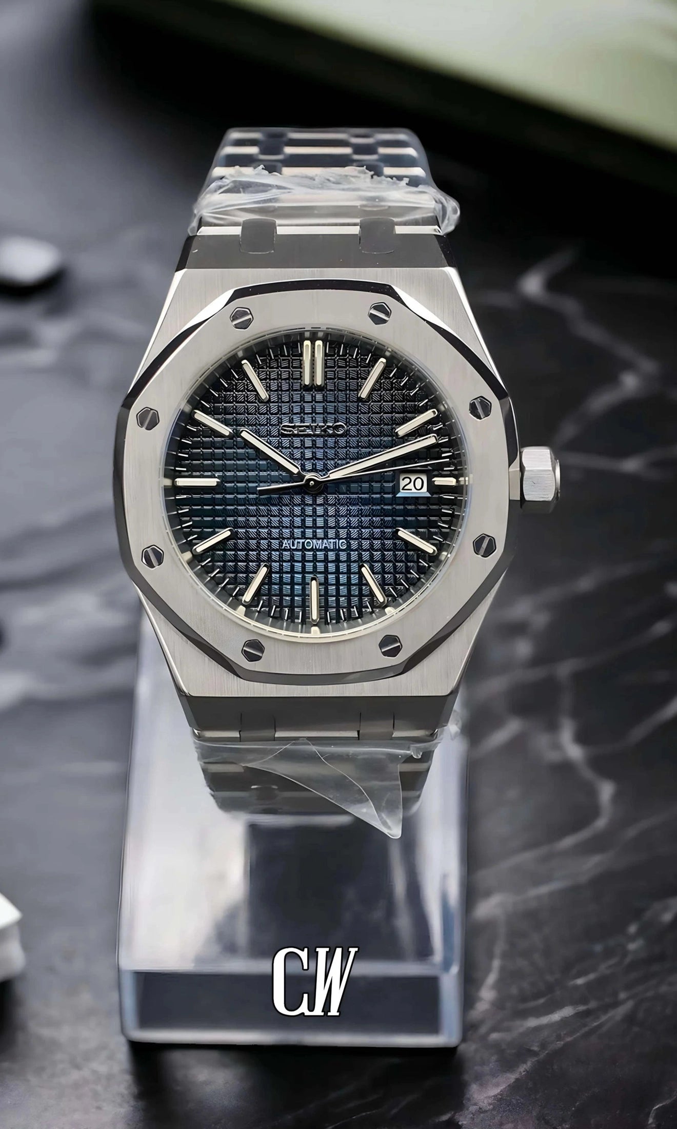 Oak mod automatic watch 'blue'-Circa Watch Labs