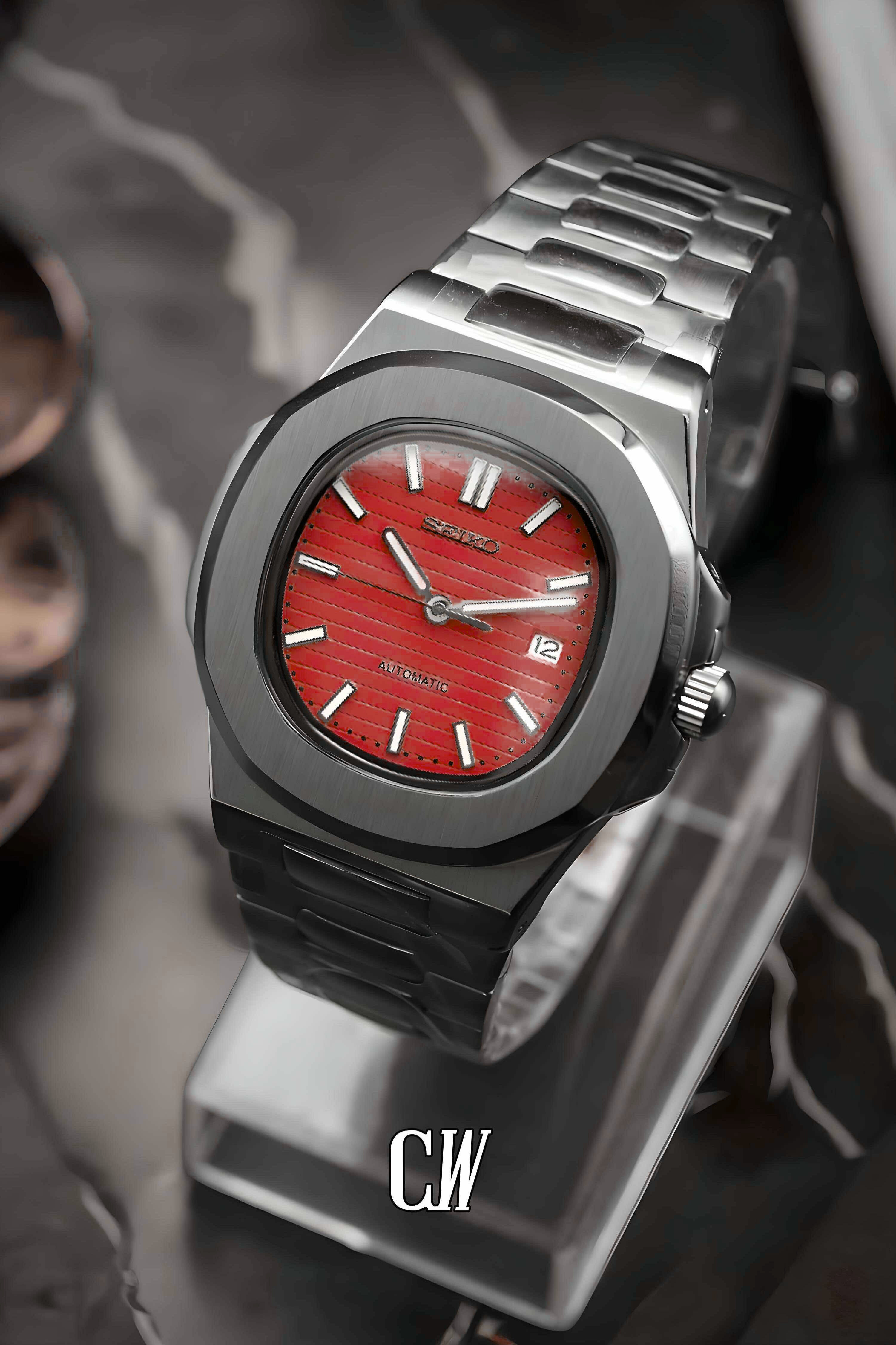 Seikonautilus mod watch red silver