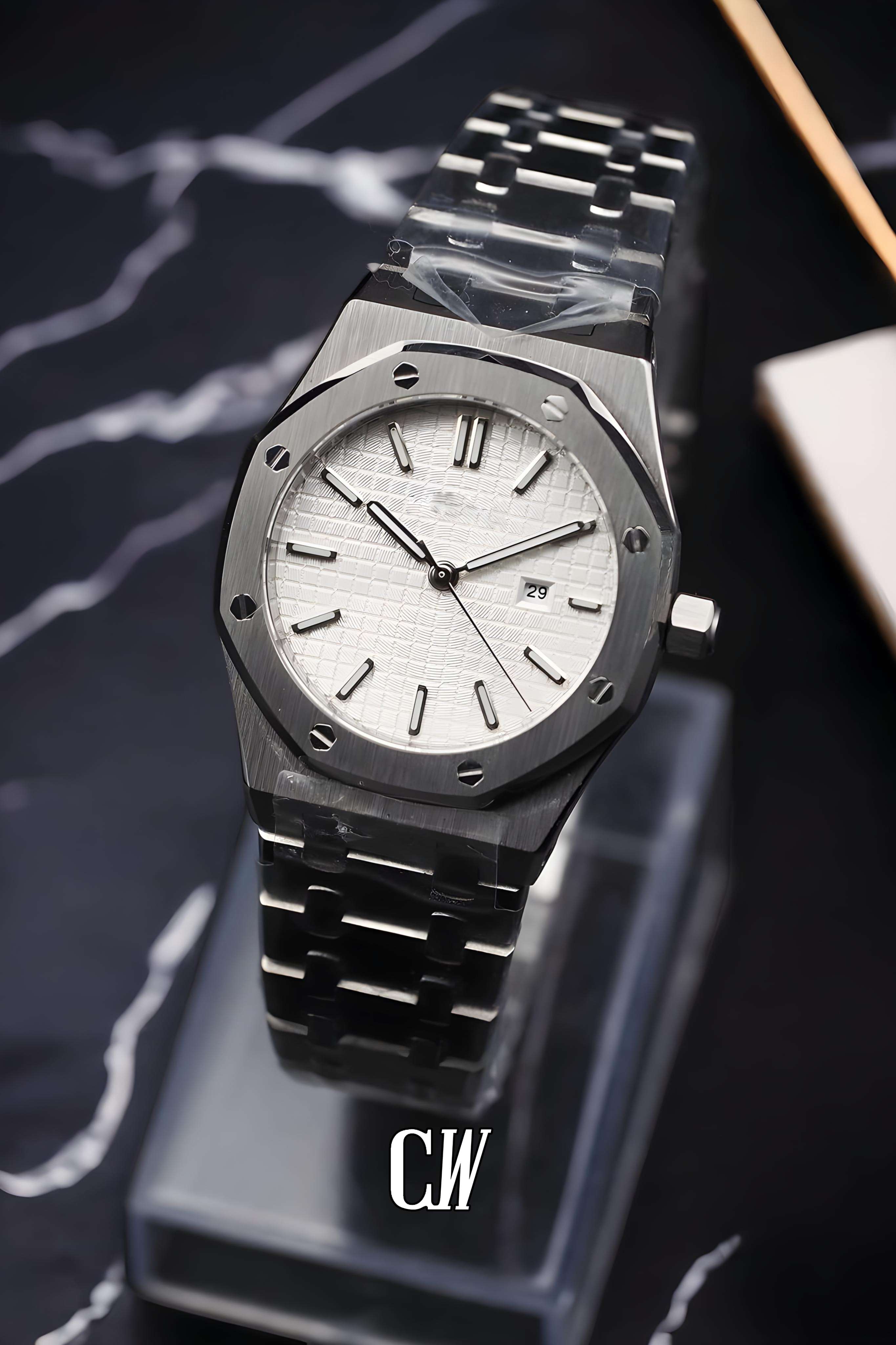 Ladies mod Royal Seikoak watch 'white'