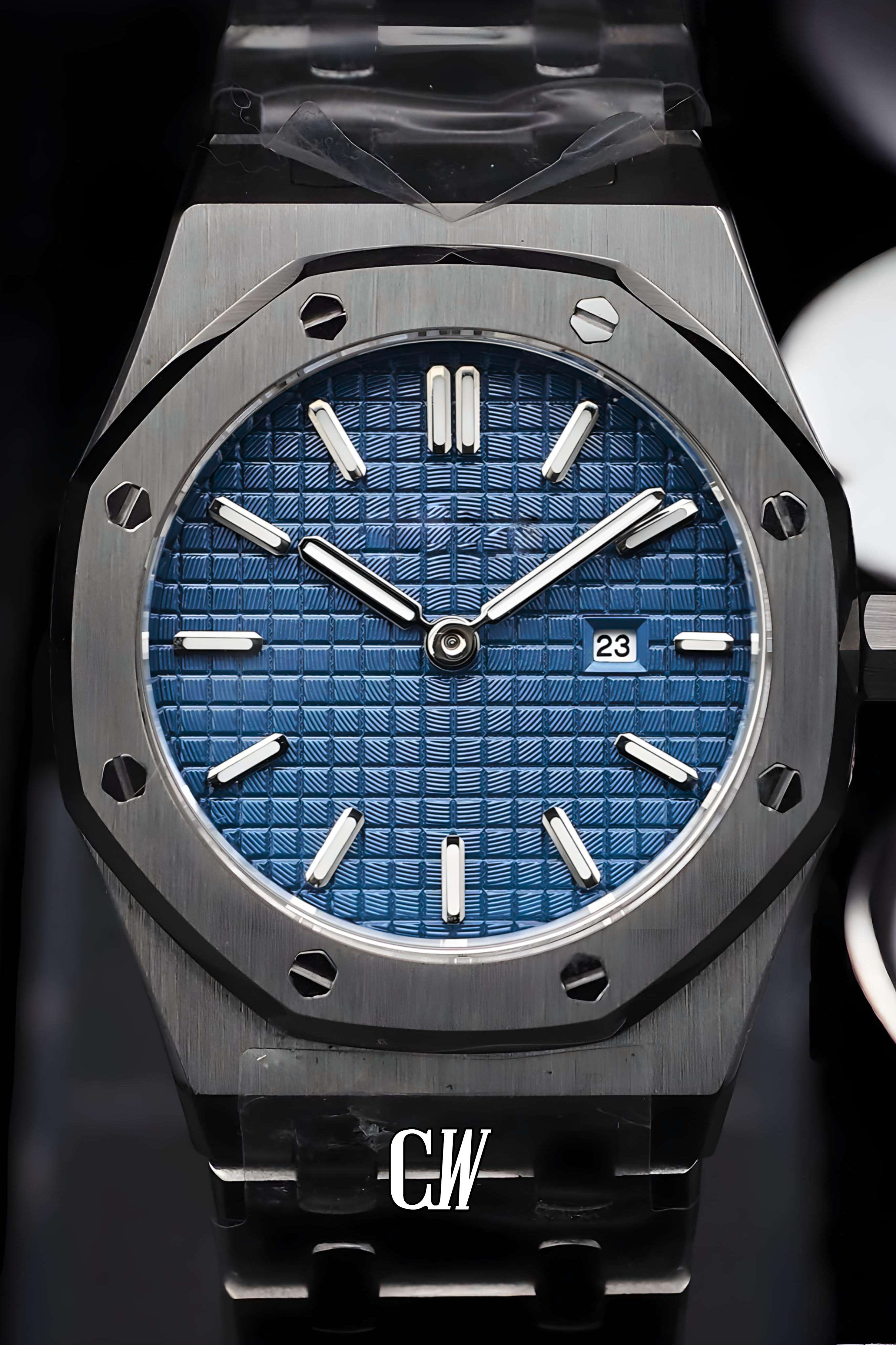 Ladies mod Royal Seikoak watch 'Blue'