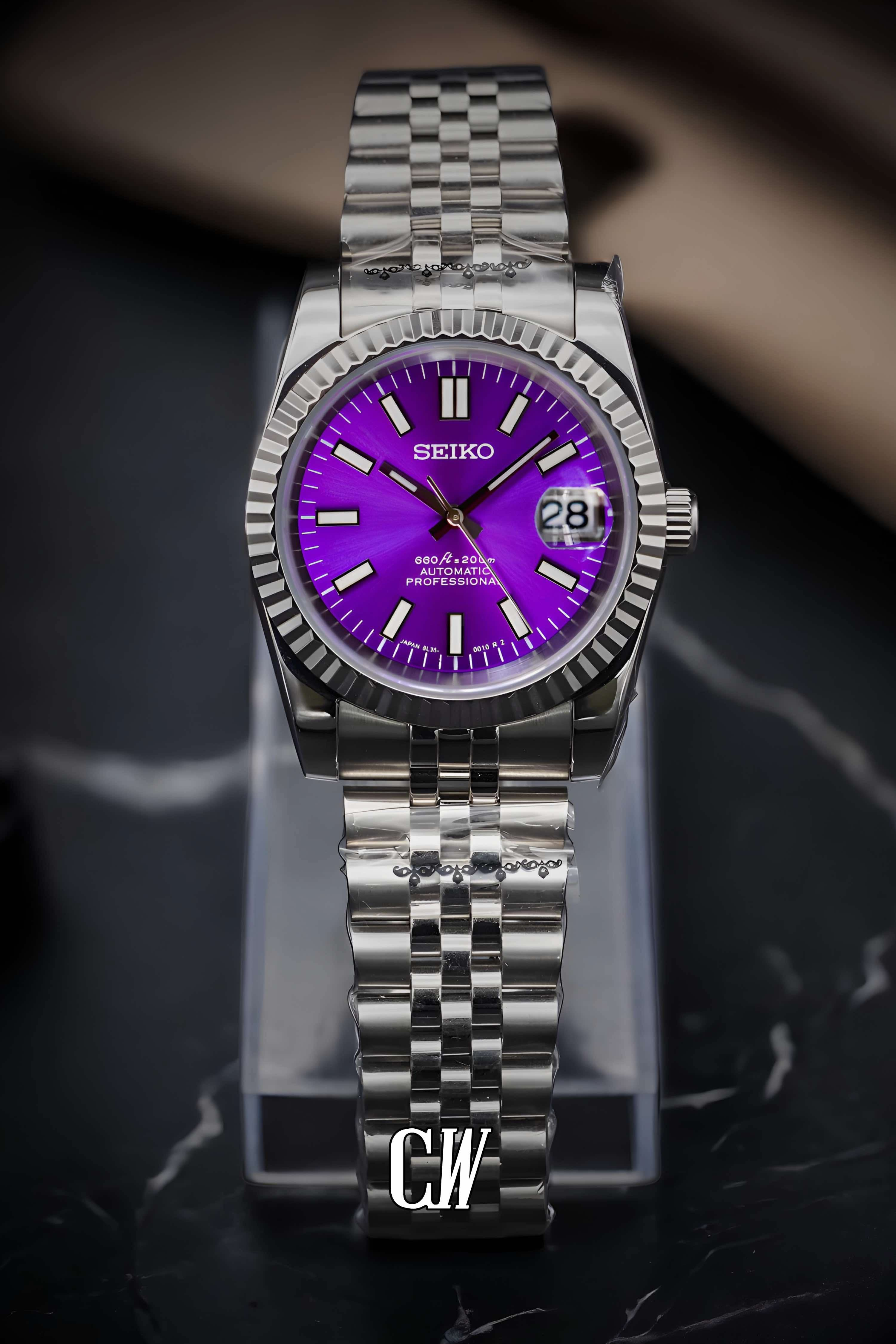 Seikojust mod watch 'purple' - Circa Watch Labs