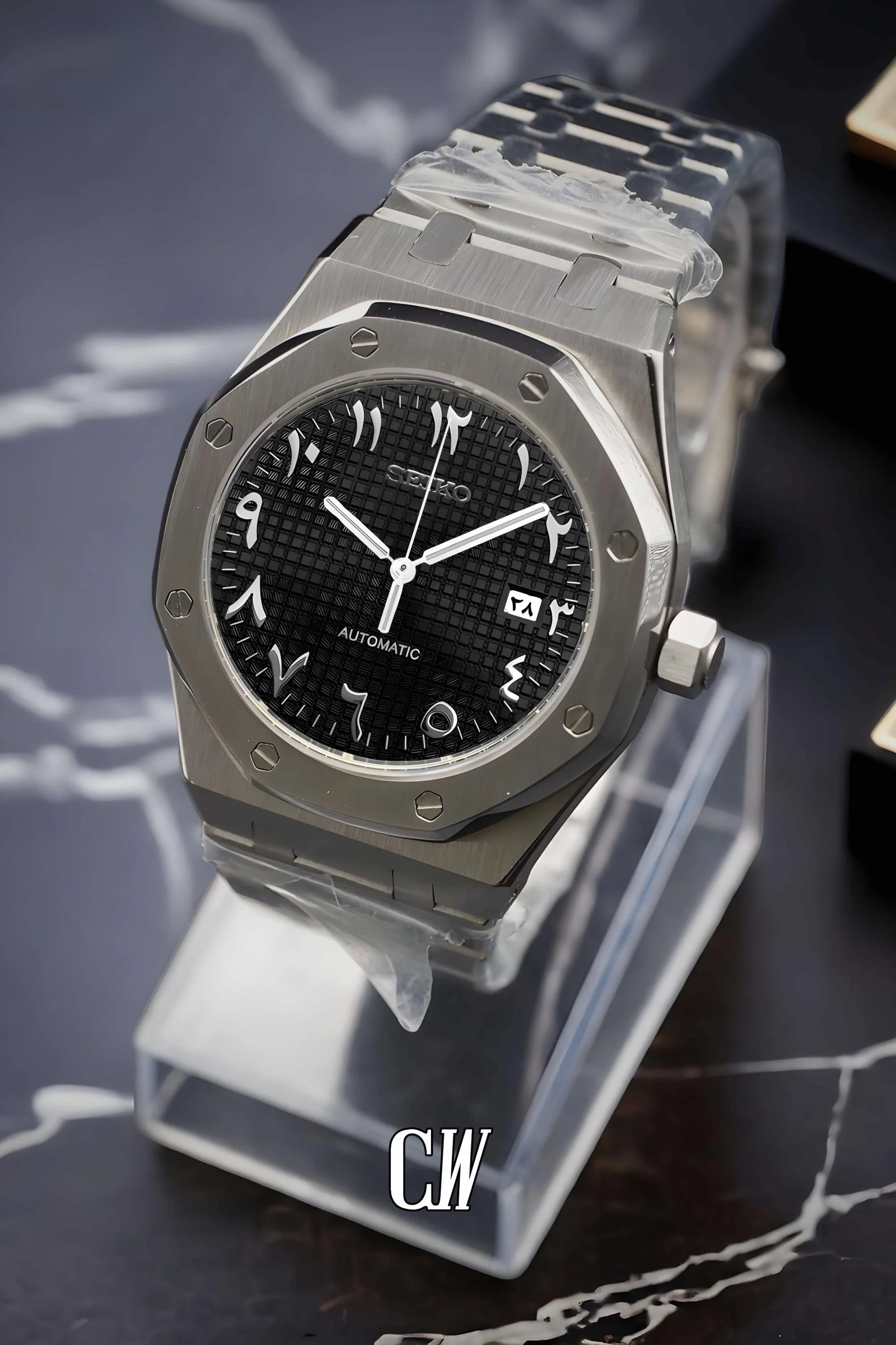 Mod Royal Seikoak automatic watch 'black' arabic - Circa Watch Labs