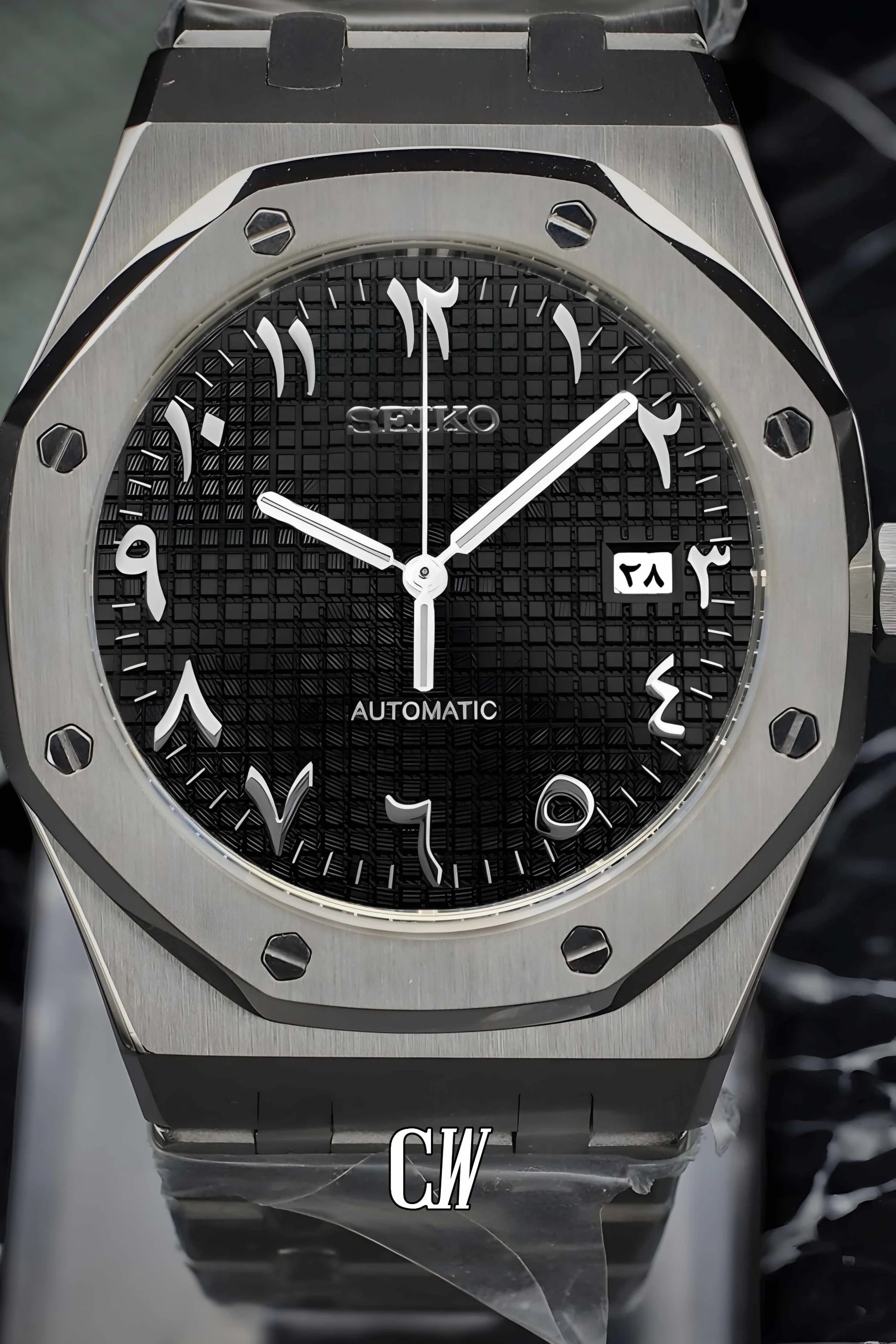 Mod Royal Seikoak automatic watch 'black' arabic - Circa Watch Labs