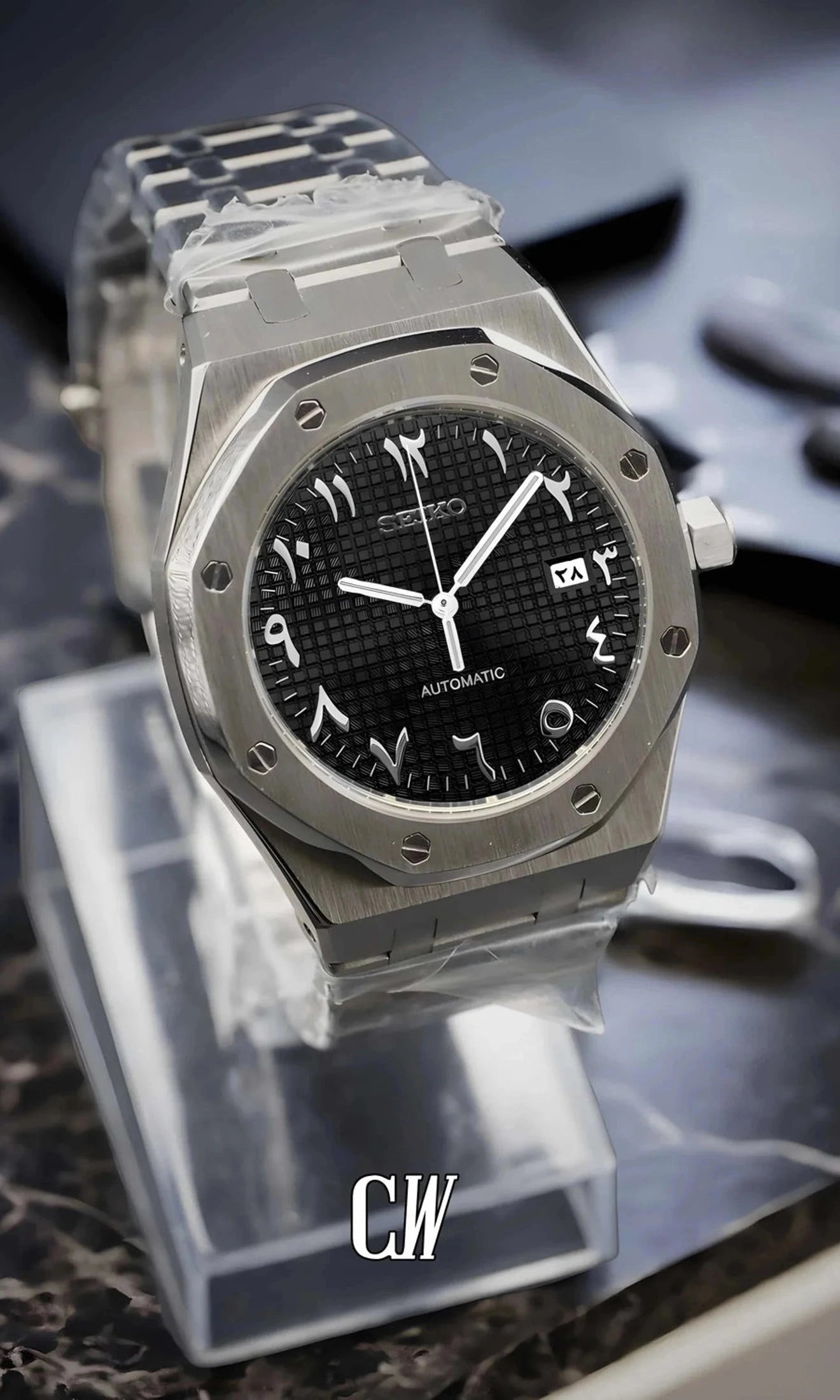 Mod Royal Seikoak automatic watch 'black' arabic - Circa Watch Labs