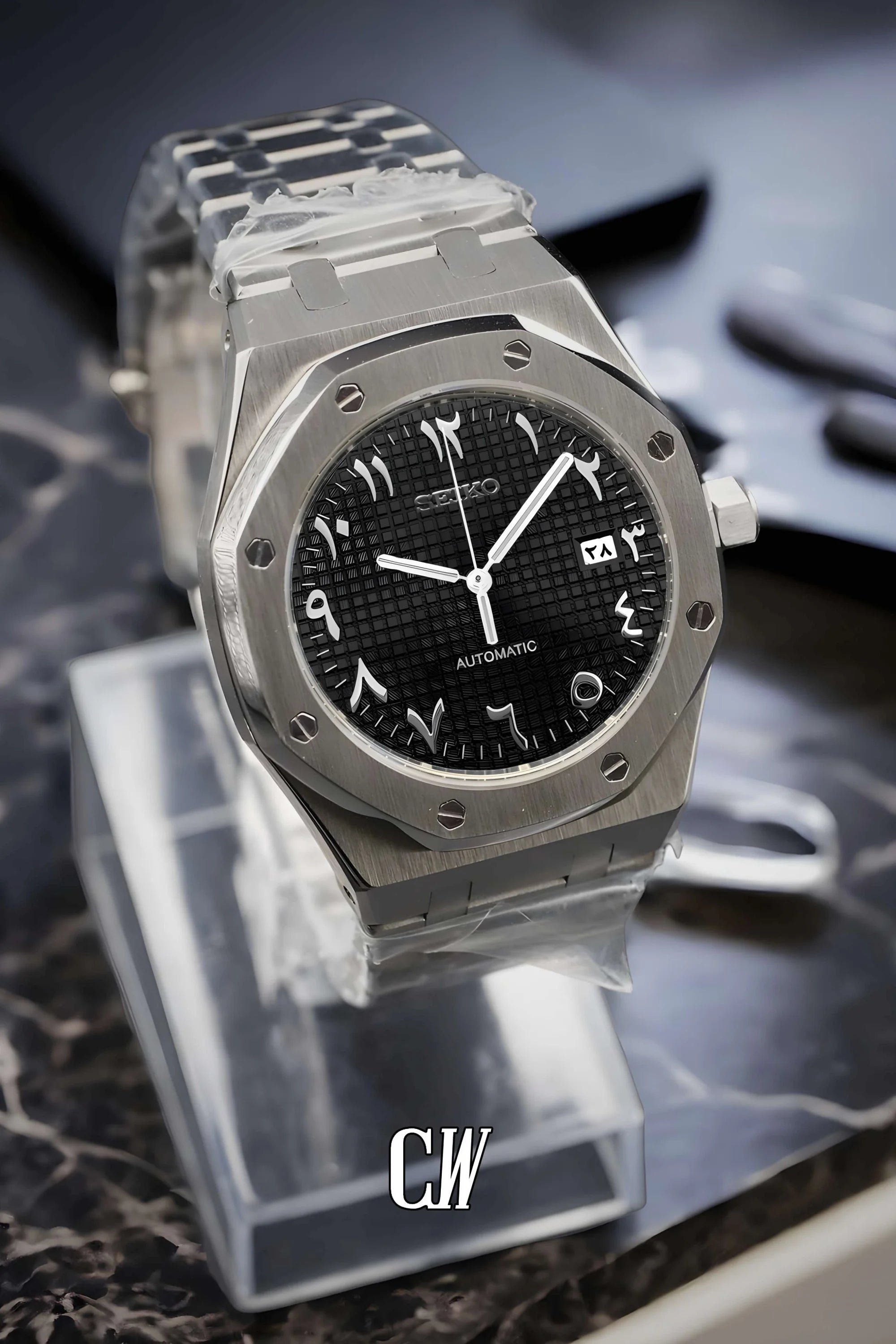 Mod Royal Seikoak automatic watch 'black' arabic - Circa Watch Labs