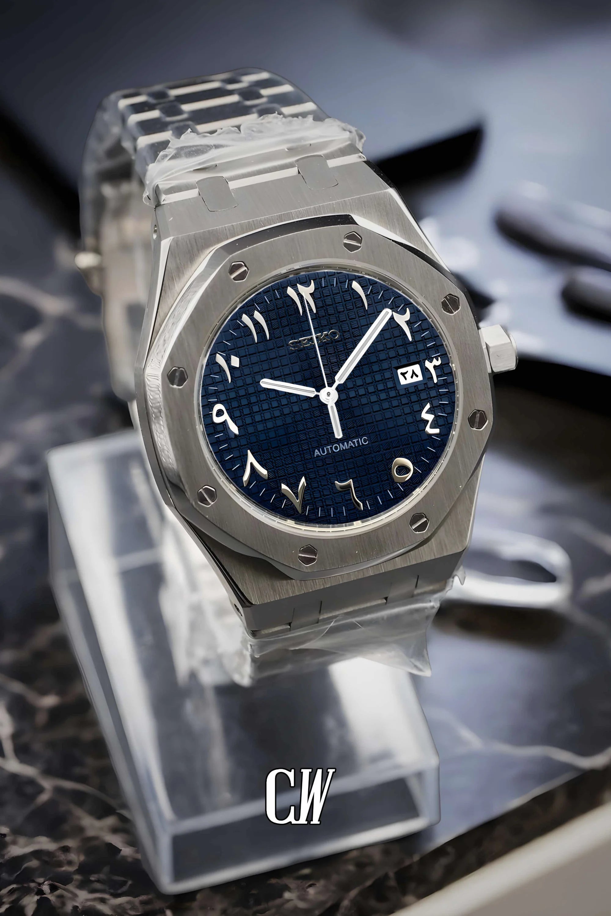 Mod Royal Seikoak automatic watch 'navy blue' arabic - Circa Watch Labs