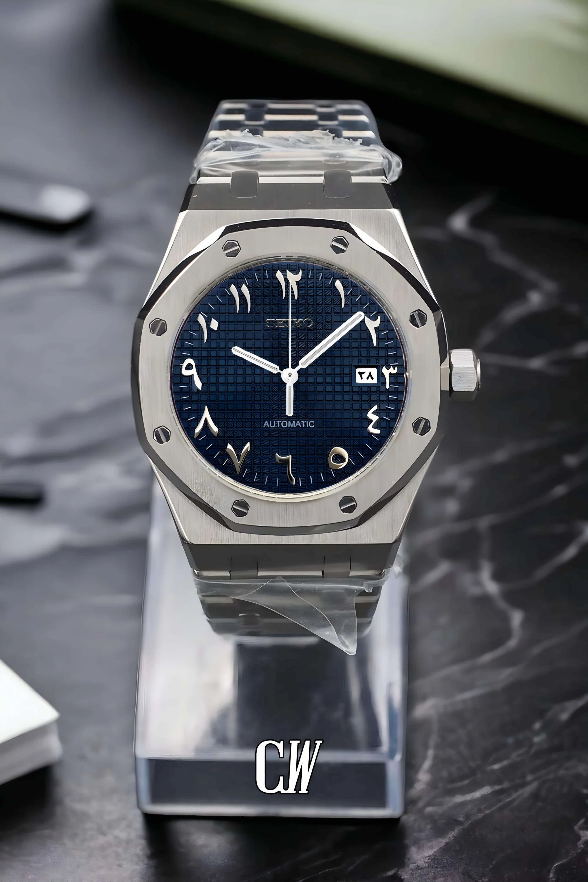 Mod Royal Seikoak automatic watch 'navy blue' arabic - Circa Watch Labs