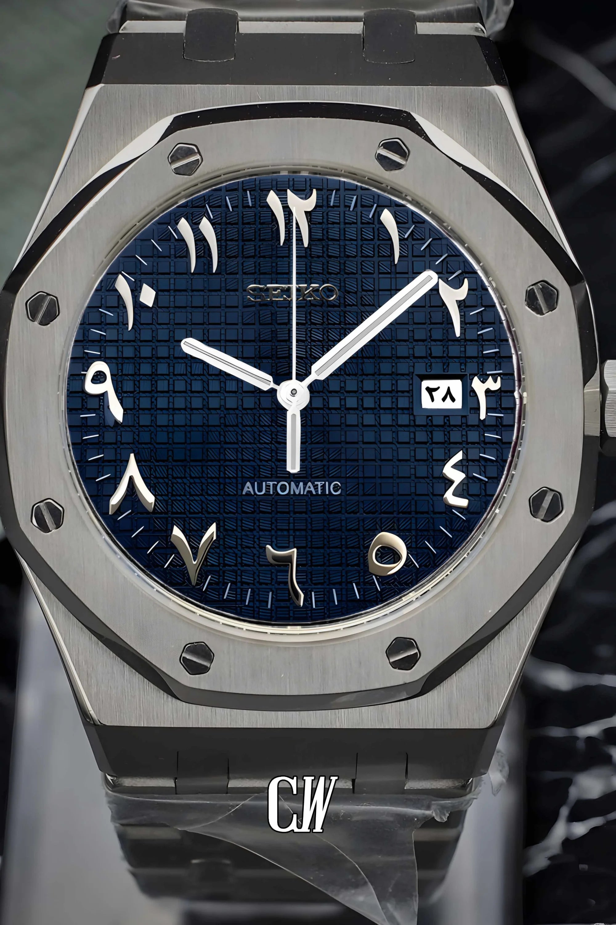 Mod Royal Seikoak automatic watch 'navy blue' arabic - Circa Watch Labs