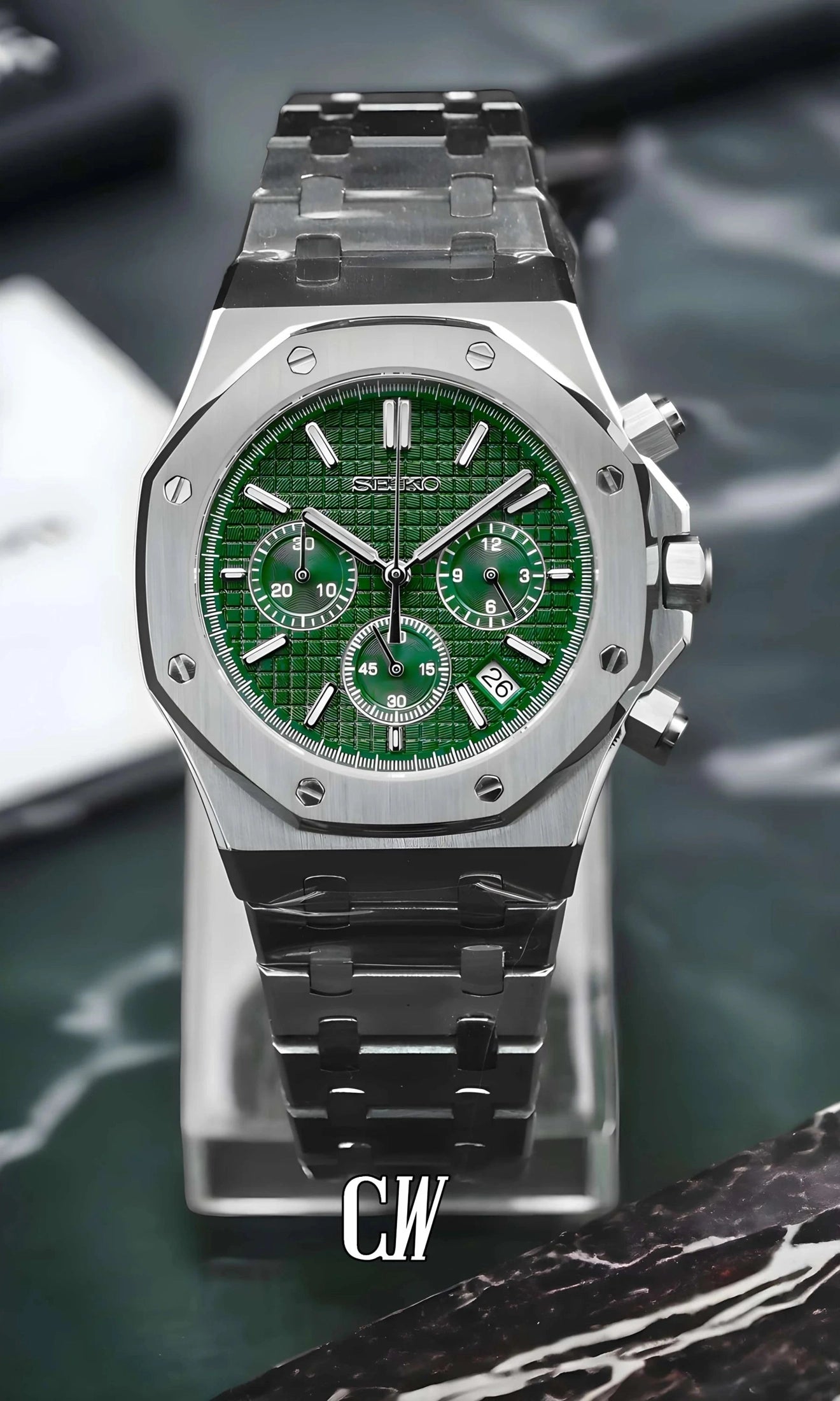 Mod Royal Seikoak chronograph green watch - Circa Watch Labs