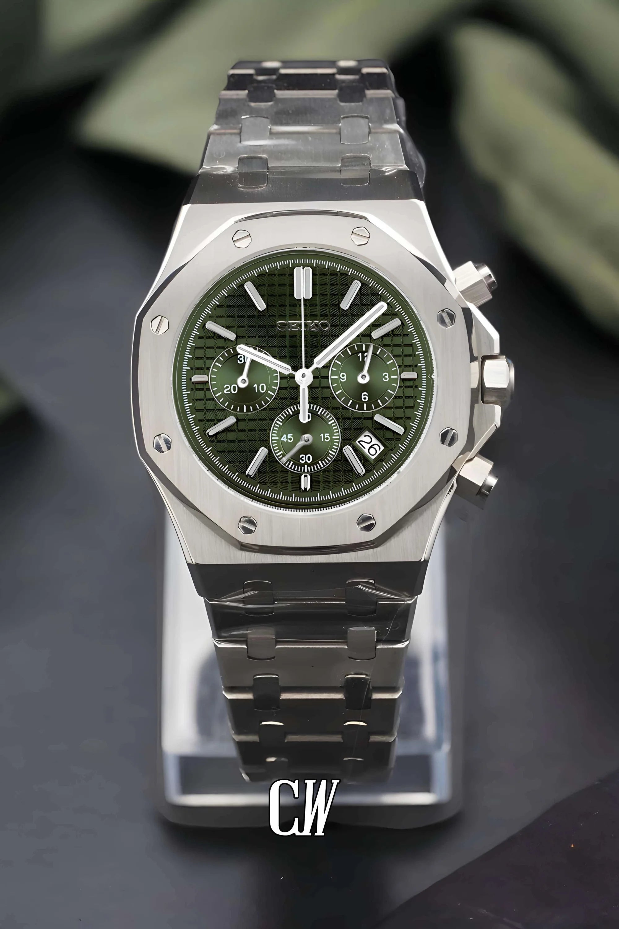 Mod Royal Seikoak chronograph olive green watch - Circa Watch Labs
