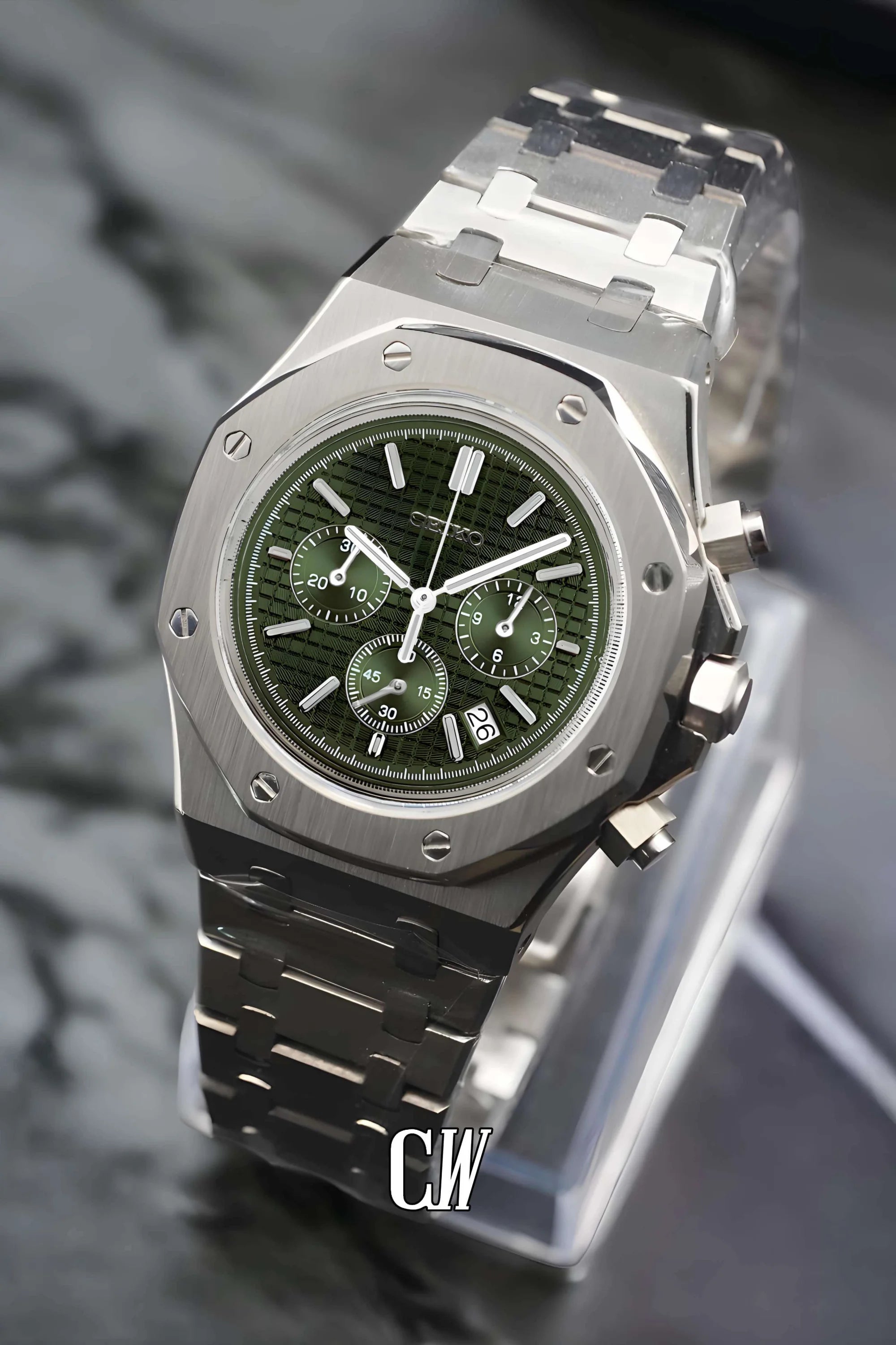 Mod Royal Seikoak chronograph olive green watch - Circa Watch Labs