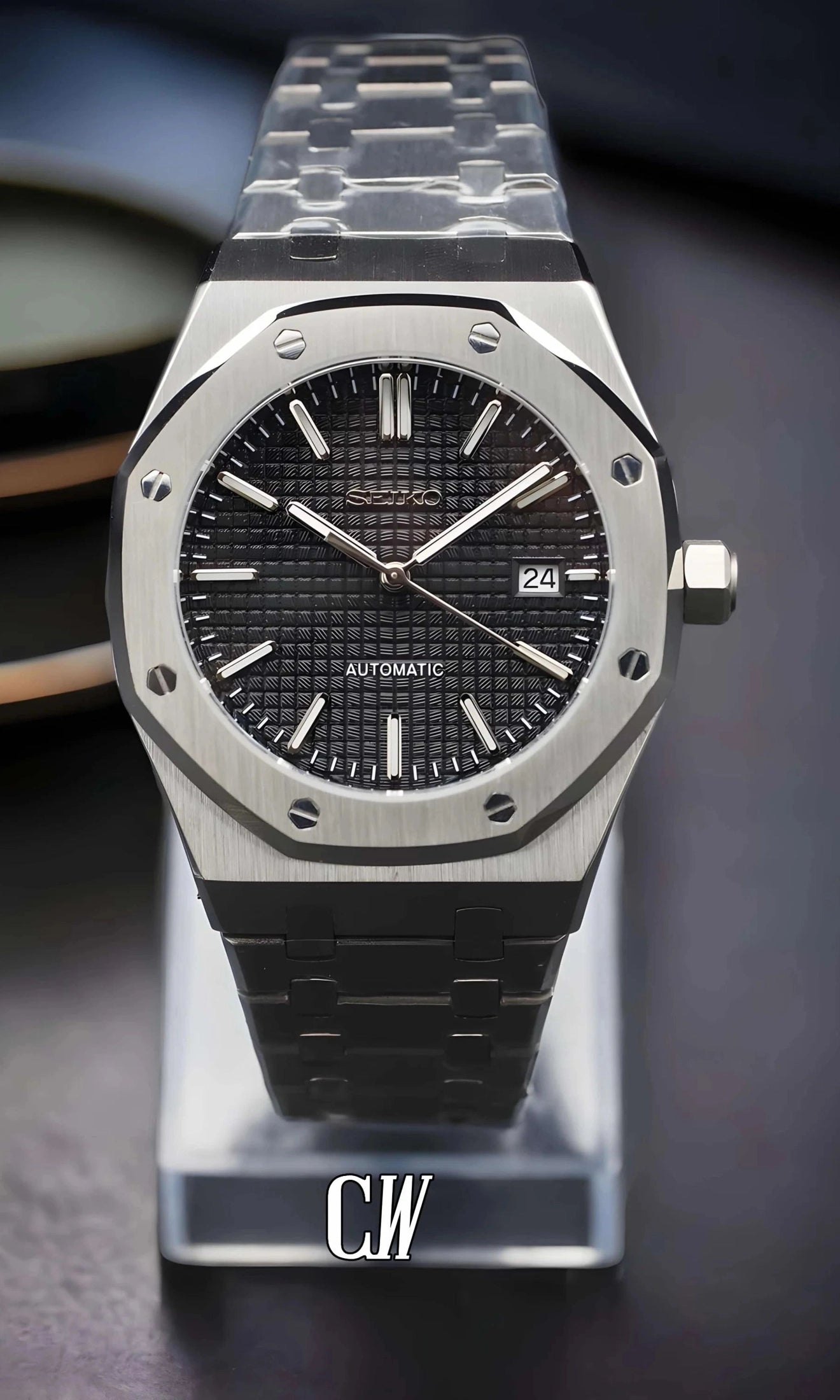 Mod Royal Seikoak watch 'black' - Circa Watch Labs