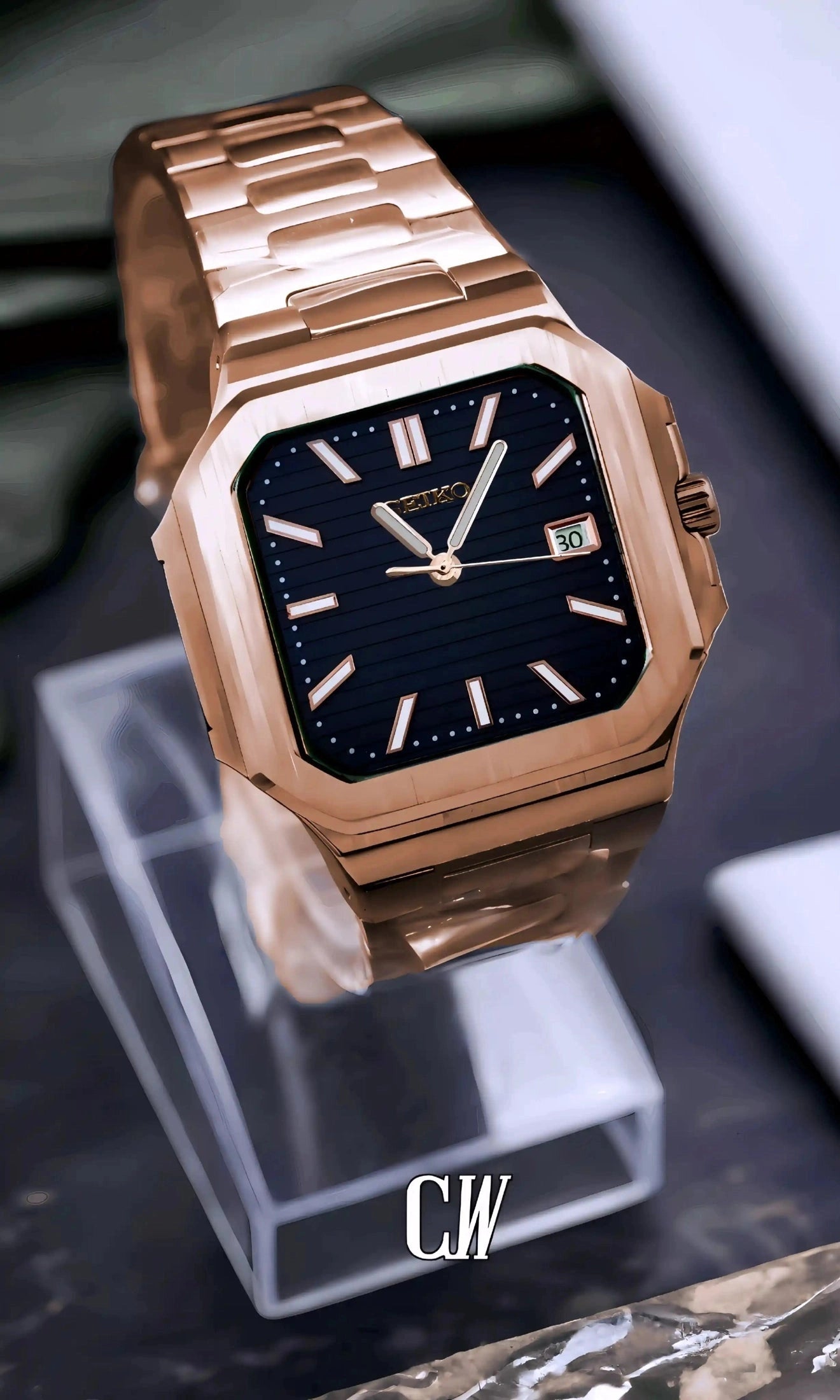 Seikocubitus mod watch rose gold black - Circa Watch Labs