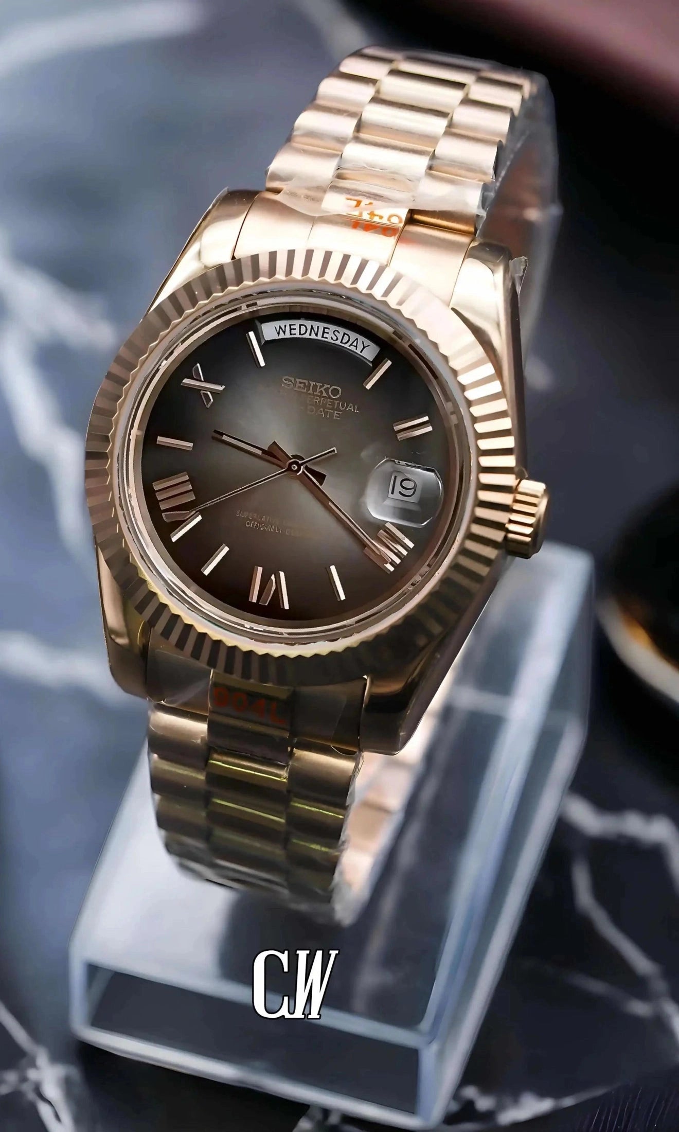Seikojust mod daydate ombré rose gold roman numeral automatic watch - Circa Watch Labs