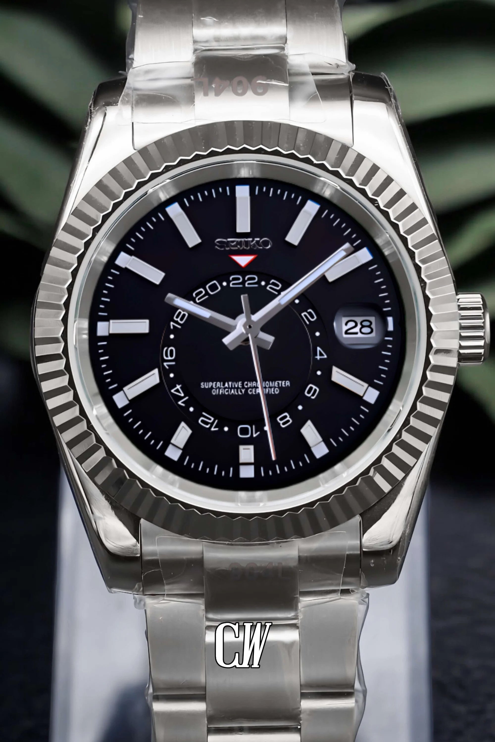 Seikojust mod skydweller watch black - Circa Watch Labs