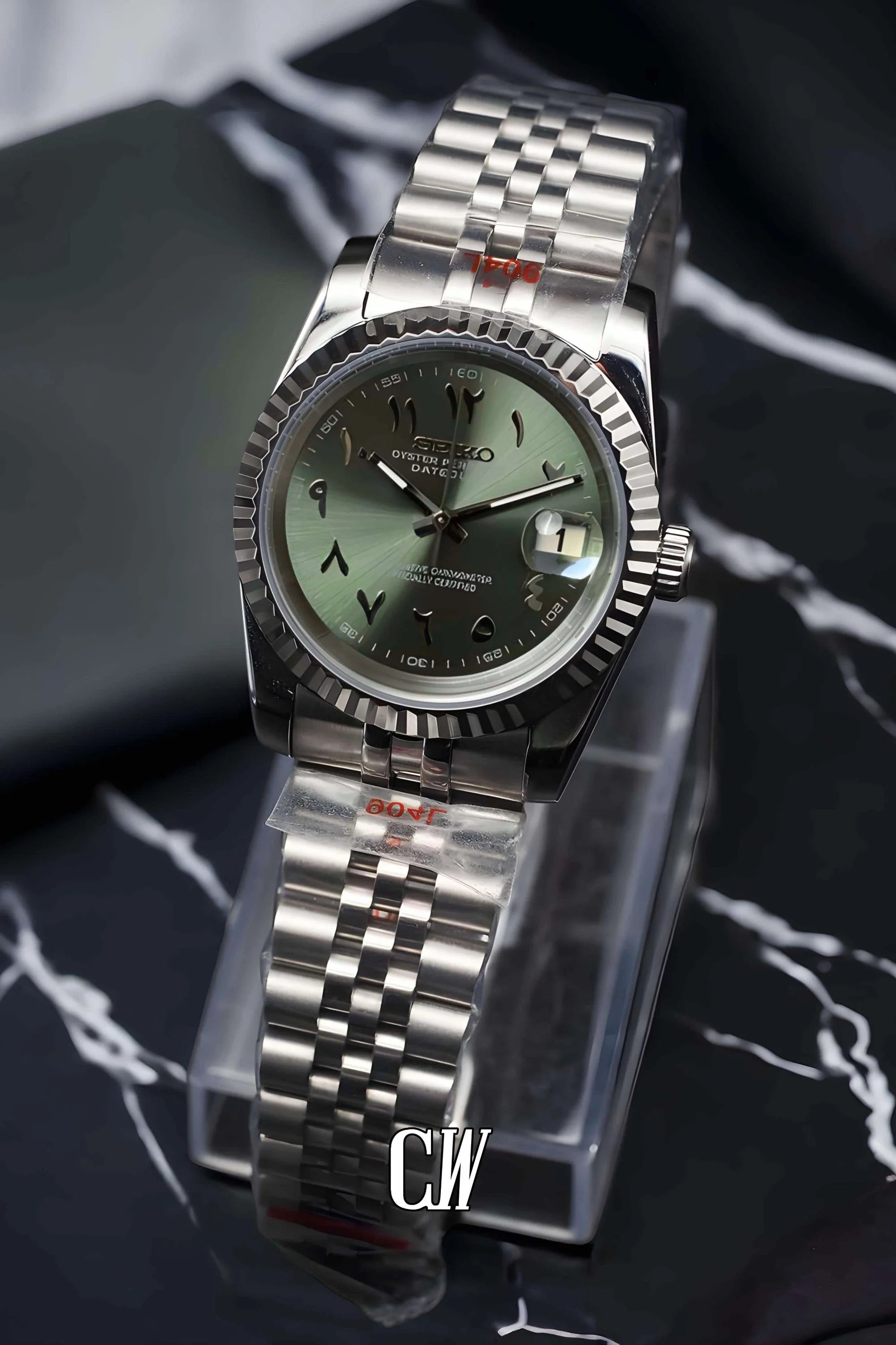 Seikojust mod watch 'arabic olive green' - Circa Watch Labs