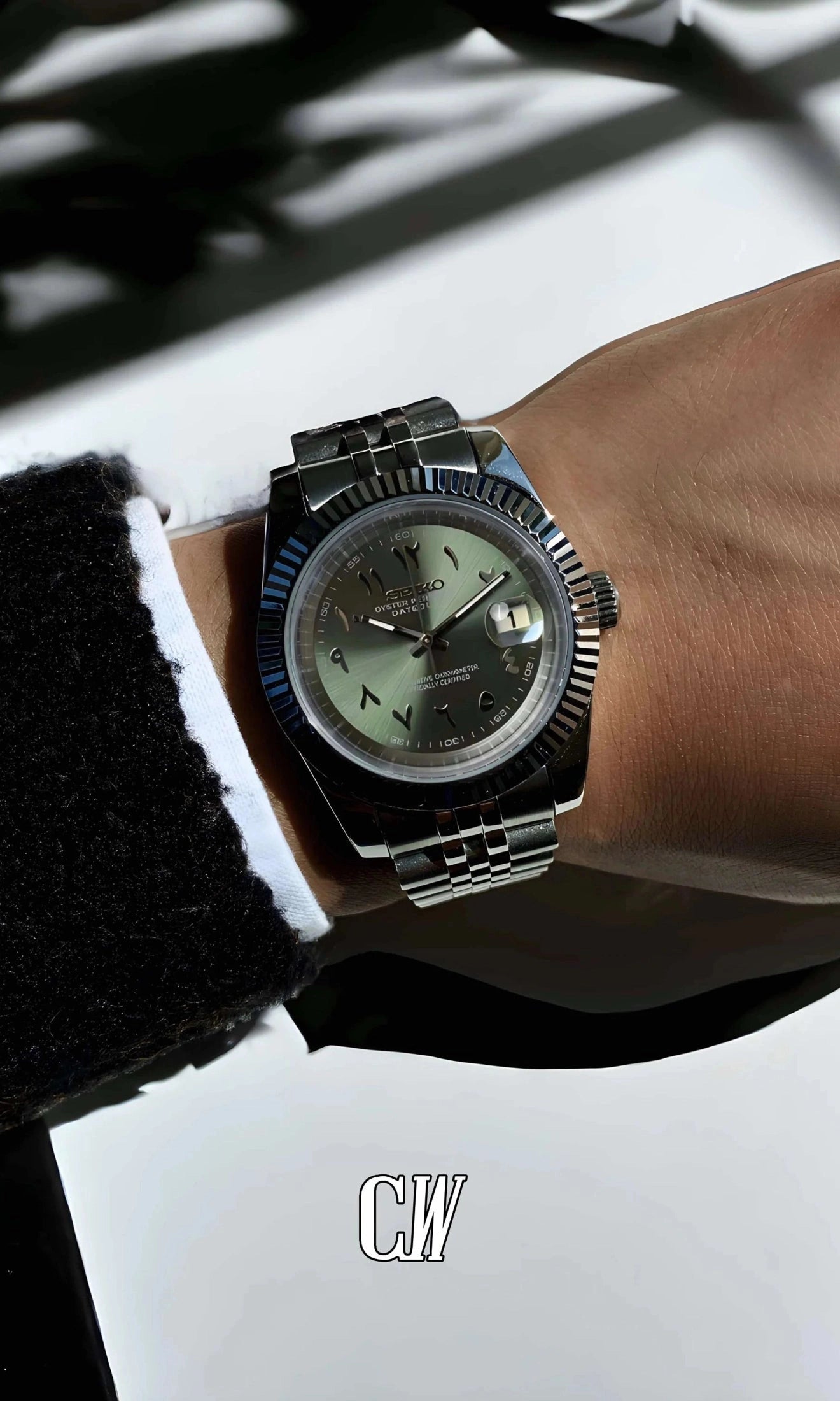 Seikojust mod watch 'arabic olive green' - Circa Watch Labs