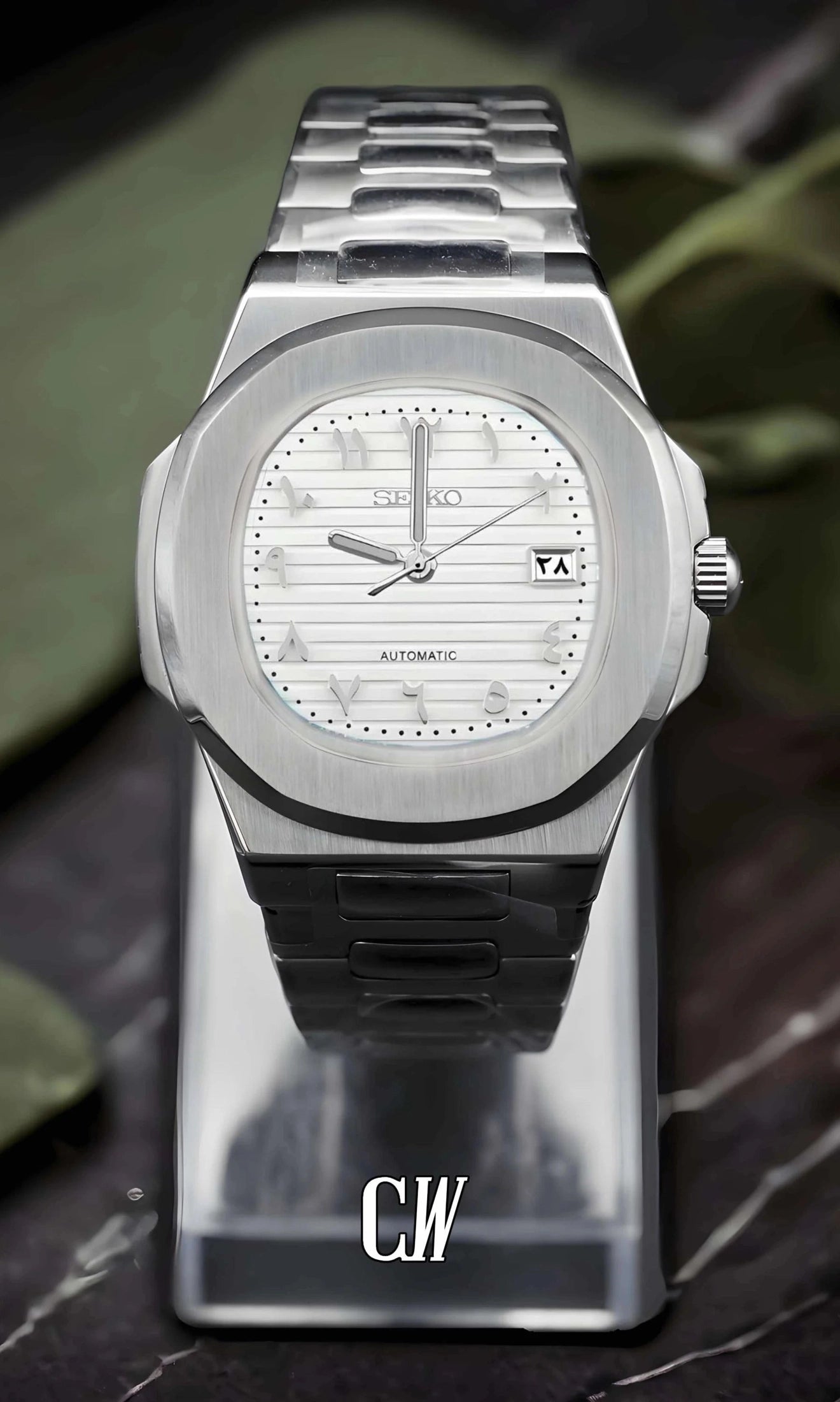 seiko mod Seikonautilus mod watch arabic white